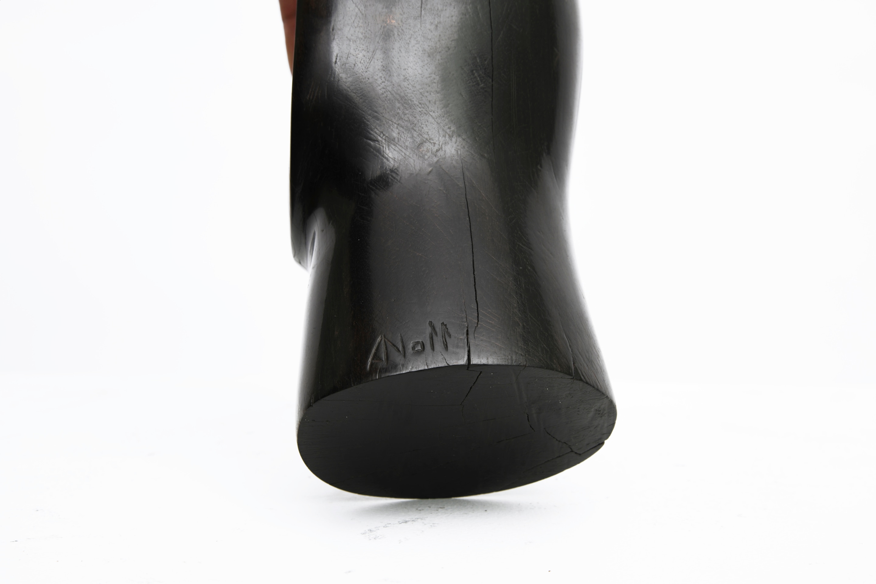 Alexandre Noll's sculpture, view of signature underneath
