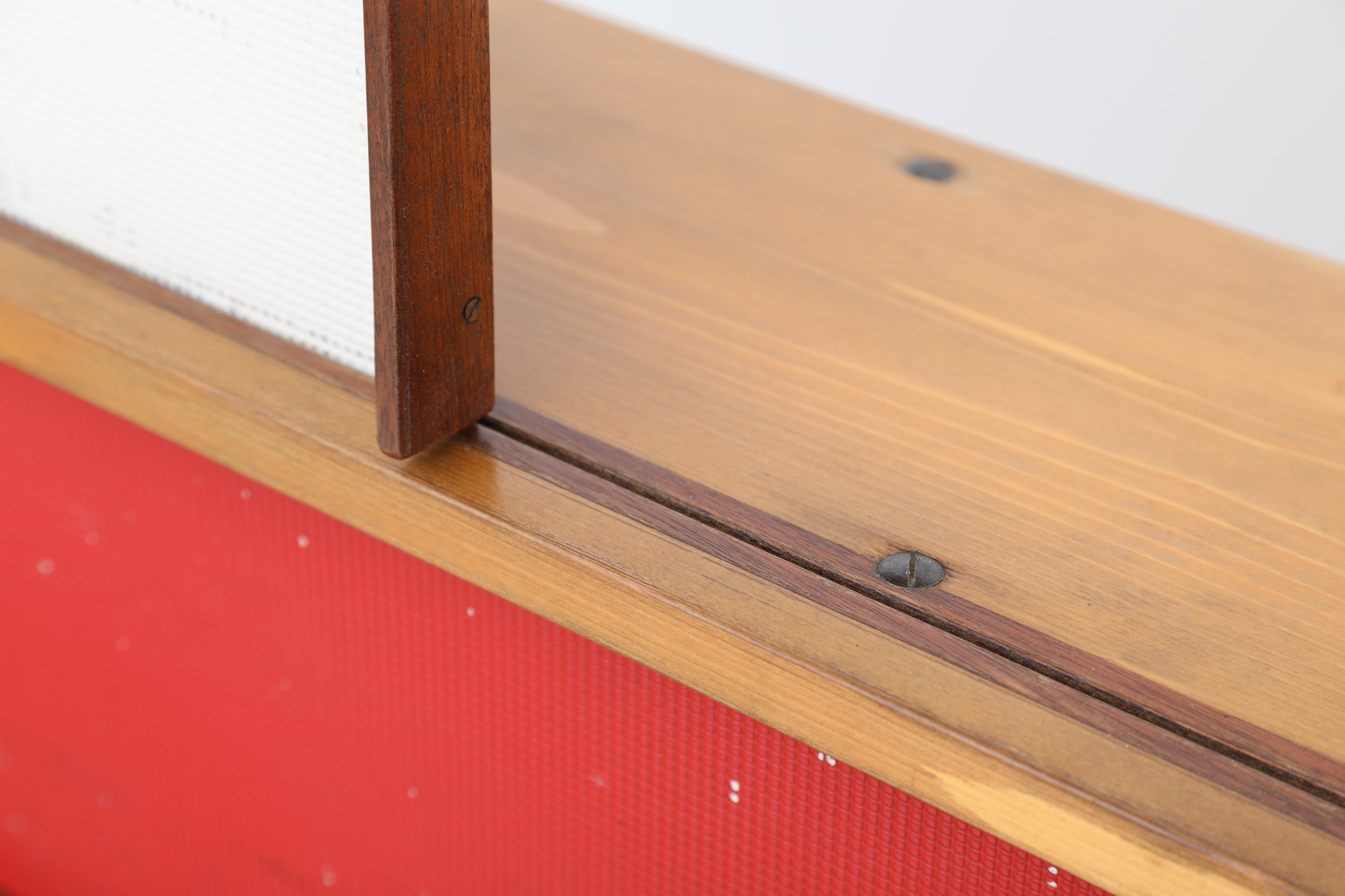 Charlotte Perriand's &quot;Biblioth&eacute;que de la Maison de Tunisie&quot; bookcase, detailed view of shelving