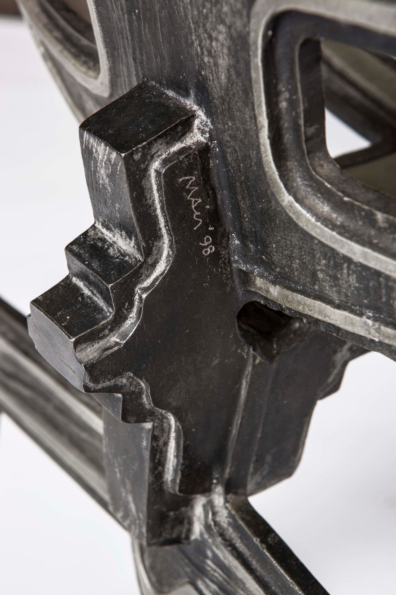 Terence Main's Frond chair 7 detailed view of signature on back