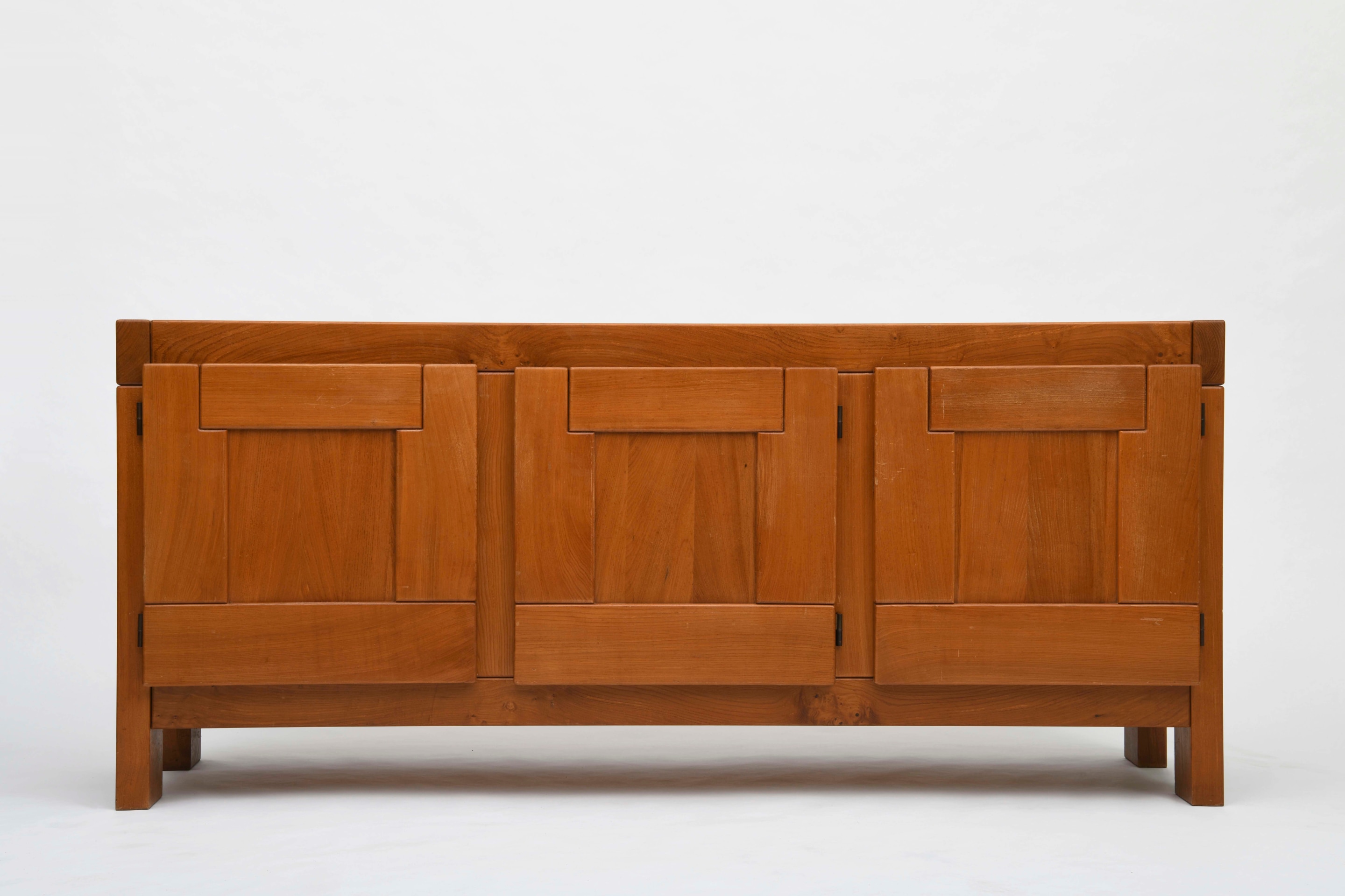 Maison Regain's sideboard
