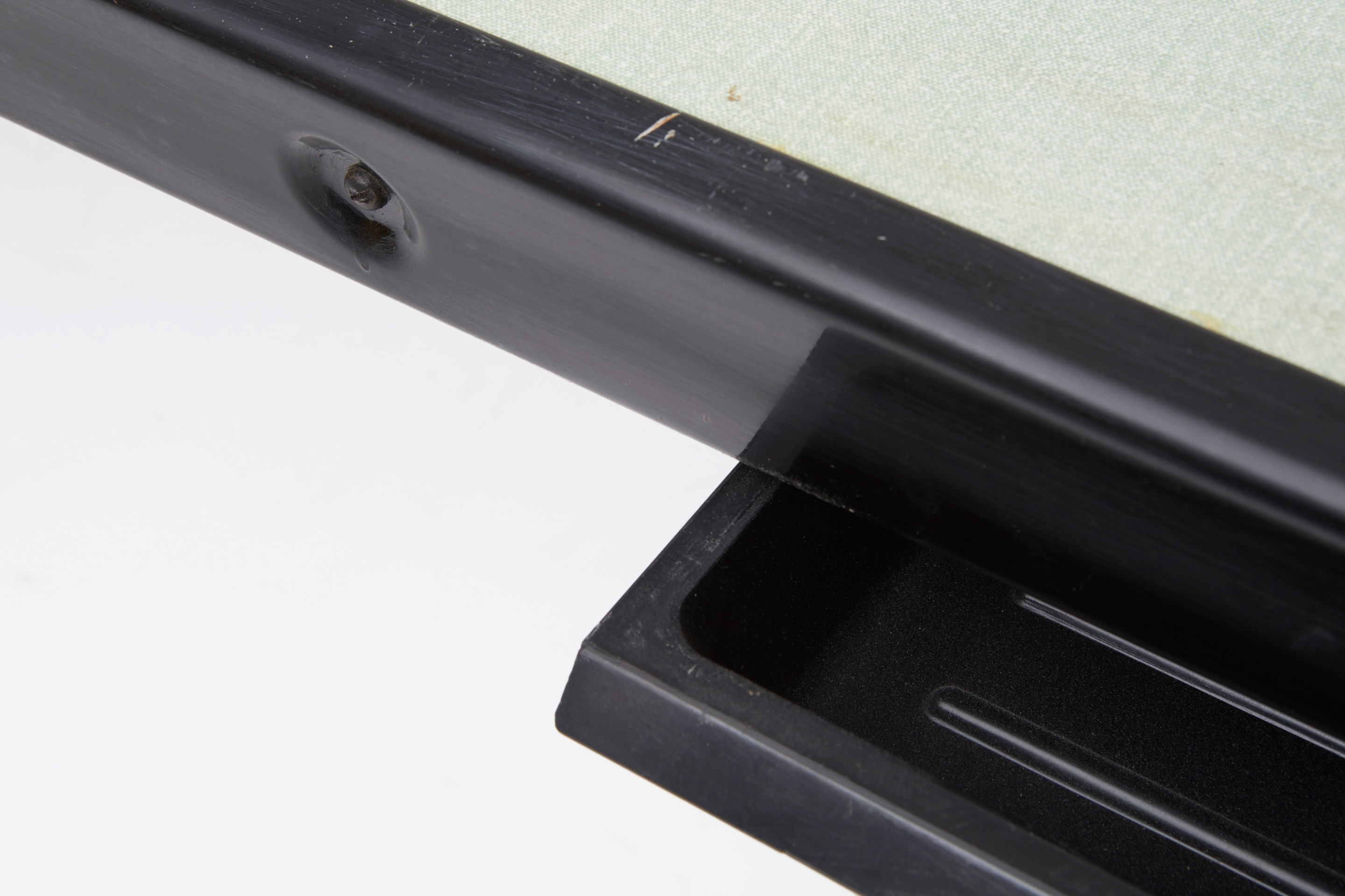 Charlotte Perriand's console for Maison de la Tunisie, detailed view of drawer and plastic frame