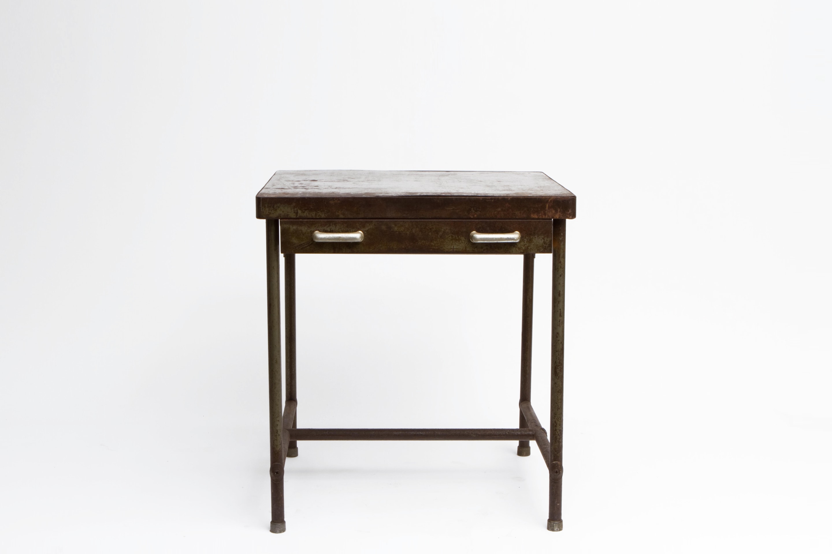 Ren&eacute; Herbst's desk front view