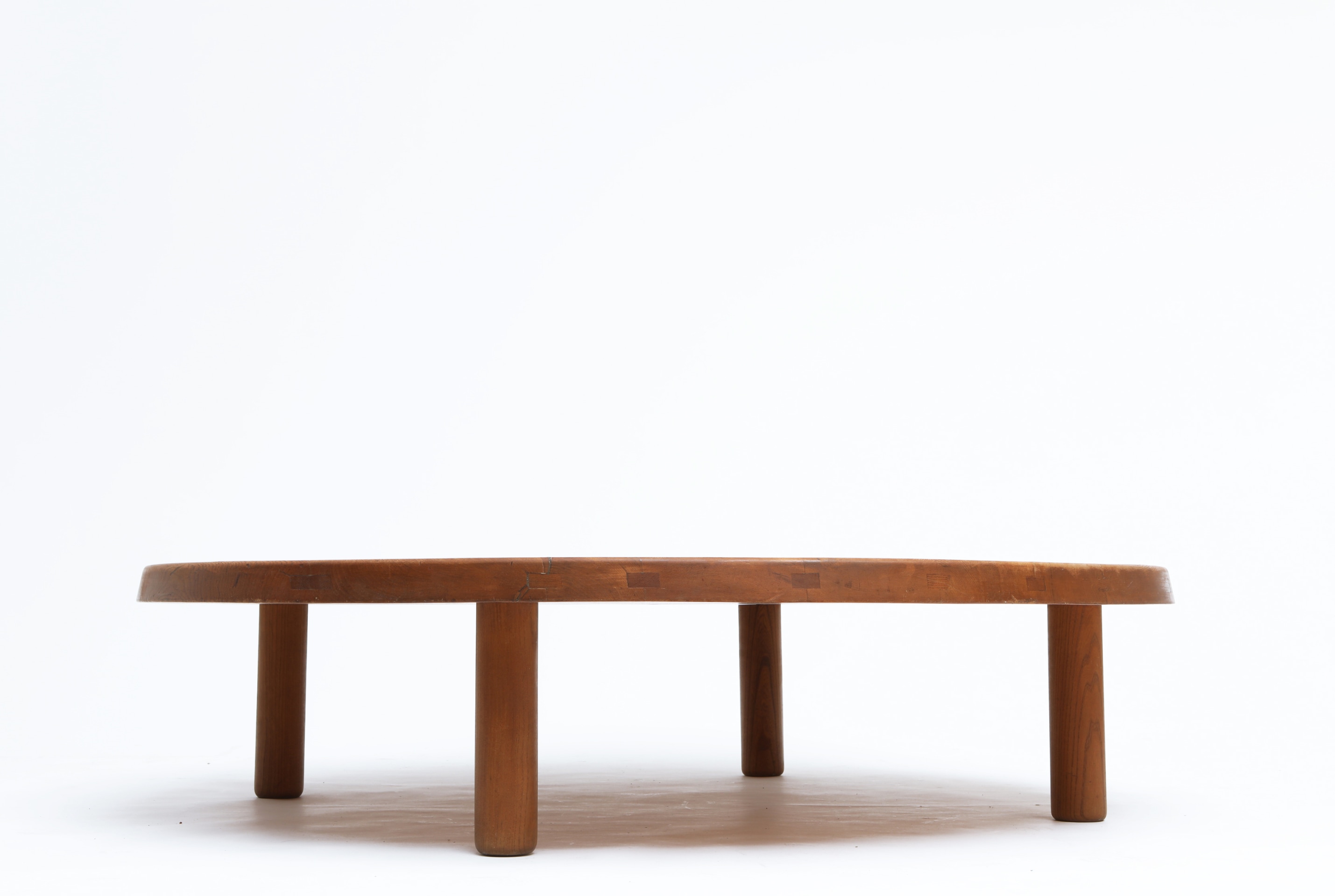 Pierre Chapo's &quot;T02P&quot; coffee table eye level view