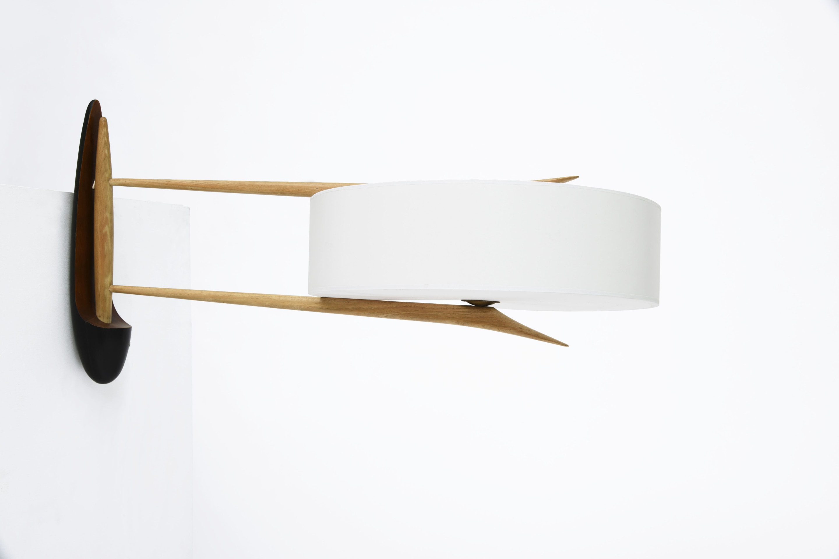 Rispal's wall sconce, full view