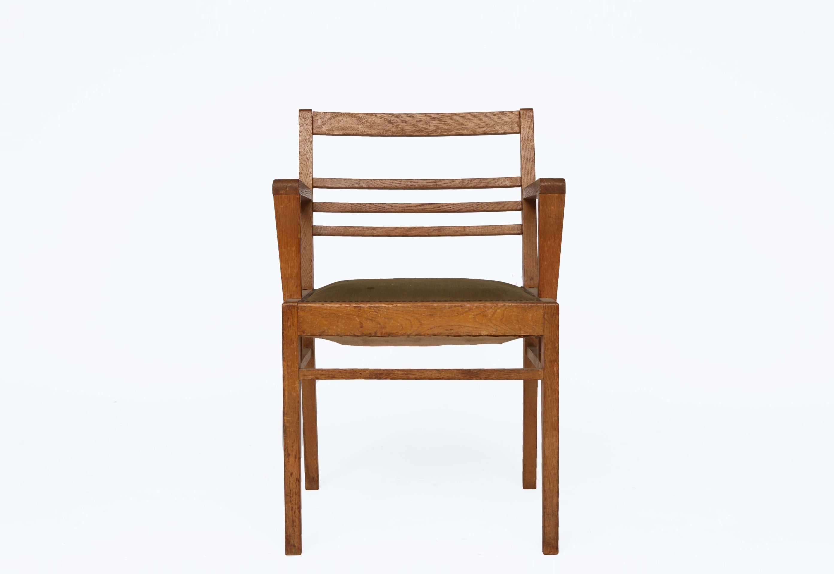 Ren&eacute; Gabriel bridge single armchair front view