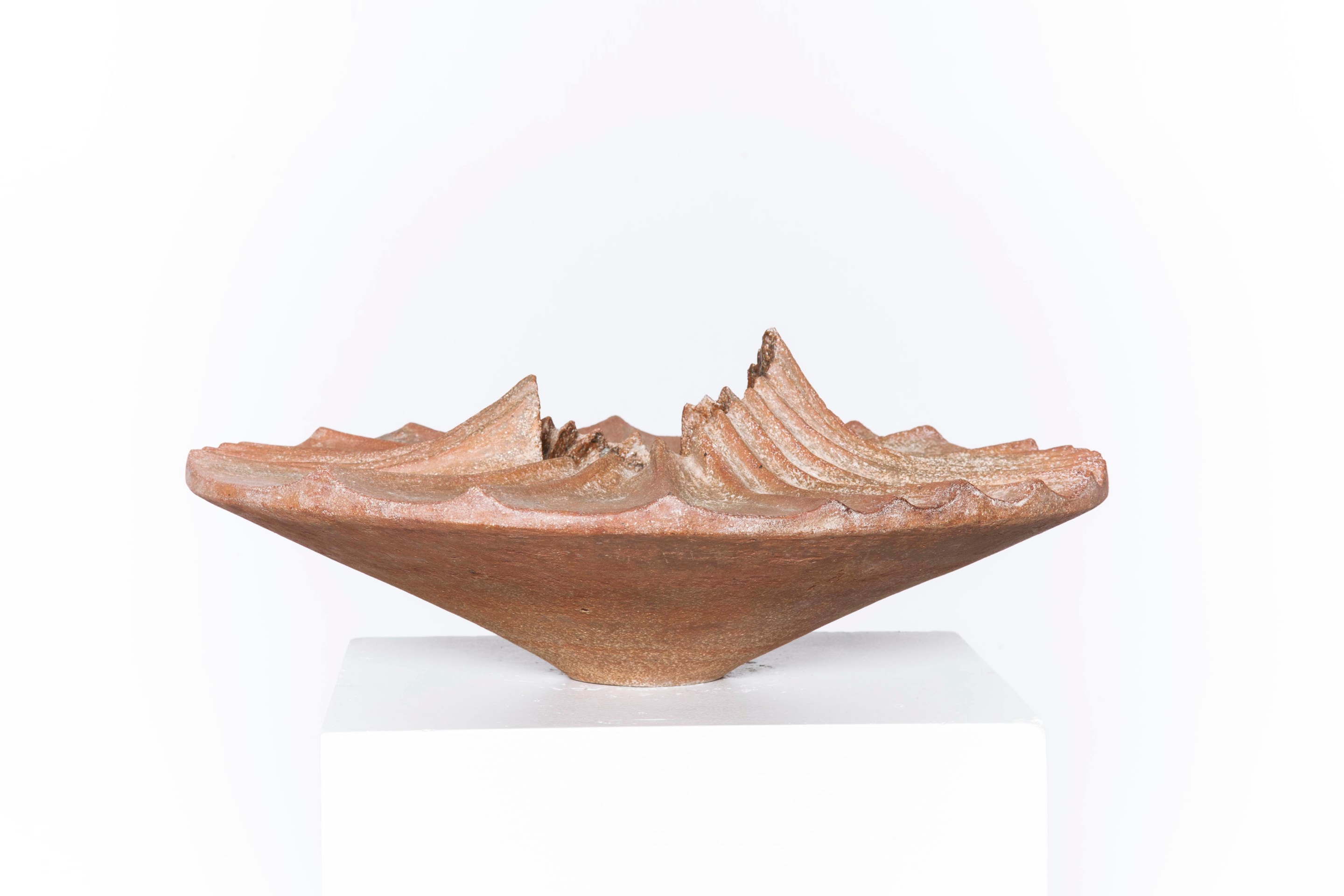 Annie Fourmanoir's ceramic bowl straight view from above