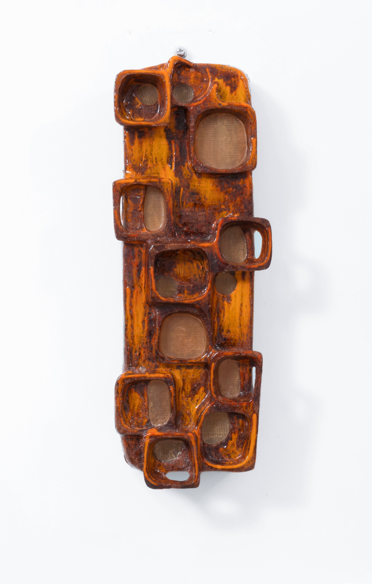 Juliette Derel's ceramic sconce full straight view