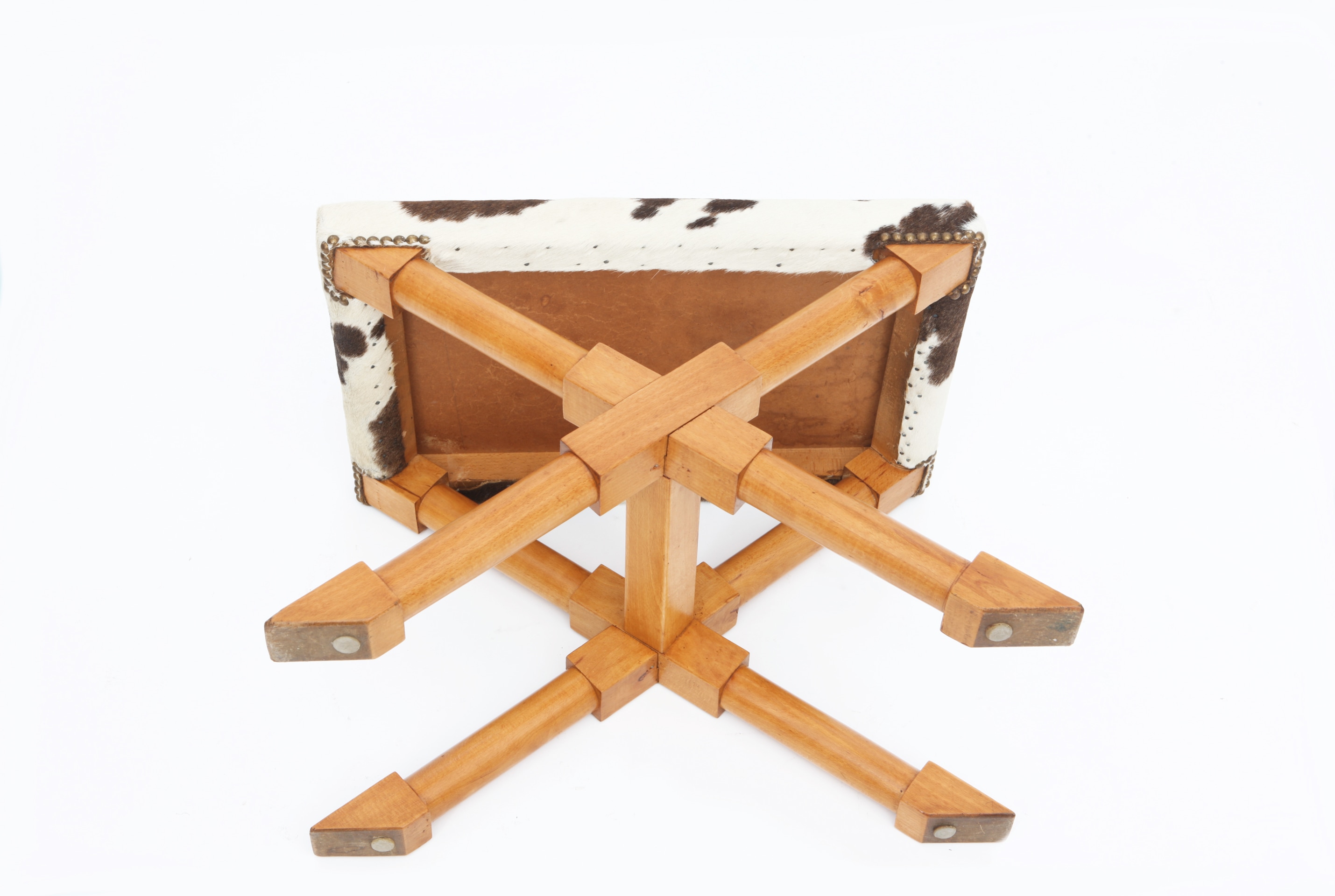 Andre Arbus's stool view underneath