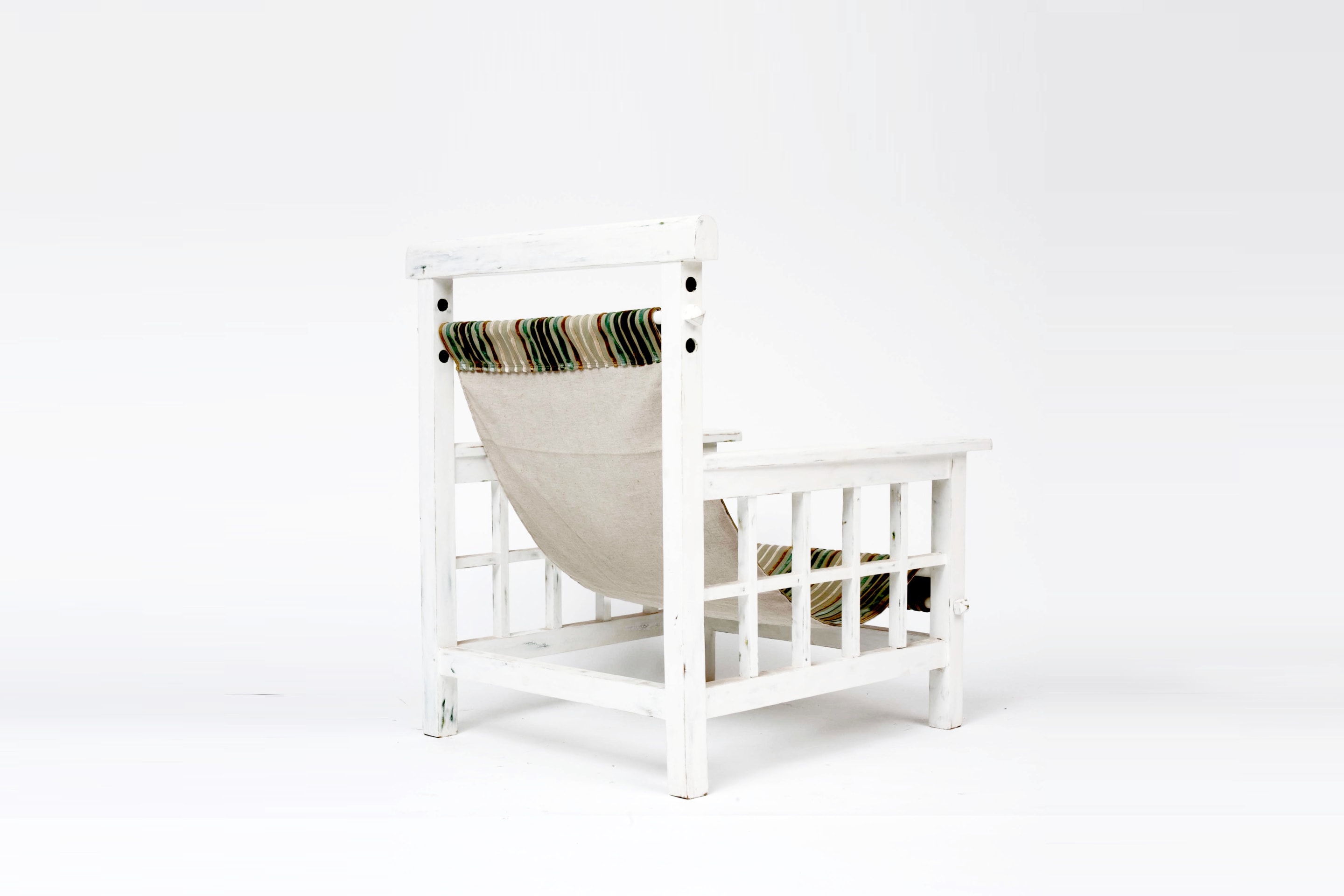 Robert Mallet-Stevens' lounge chair, back diagonal view