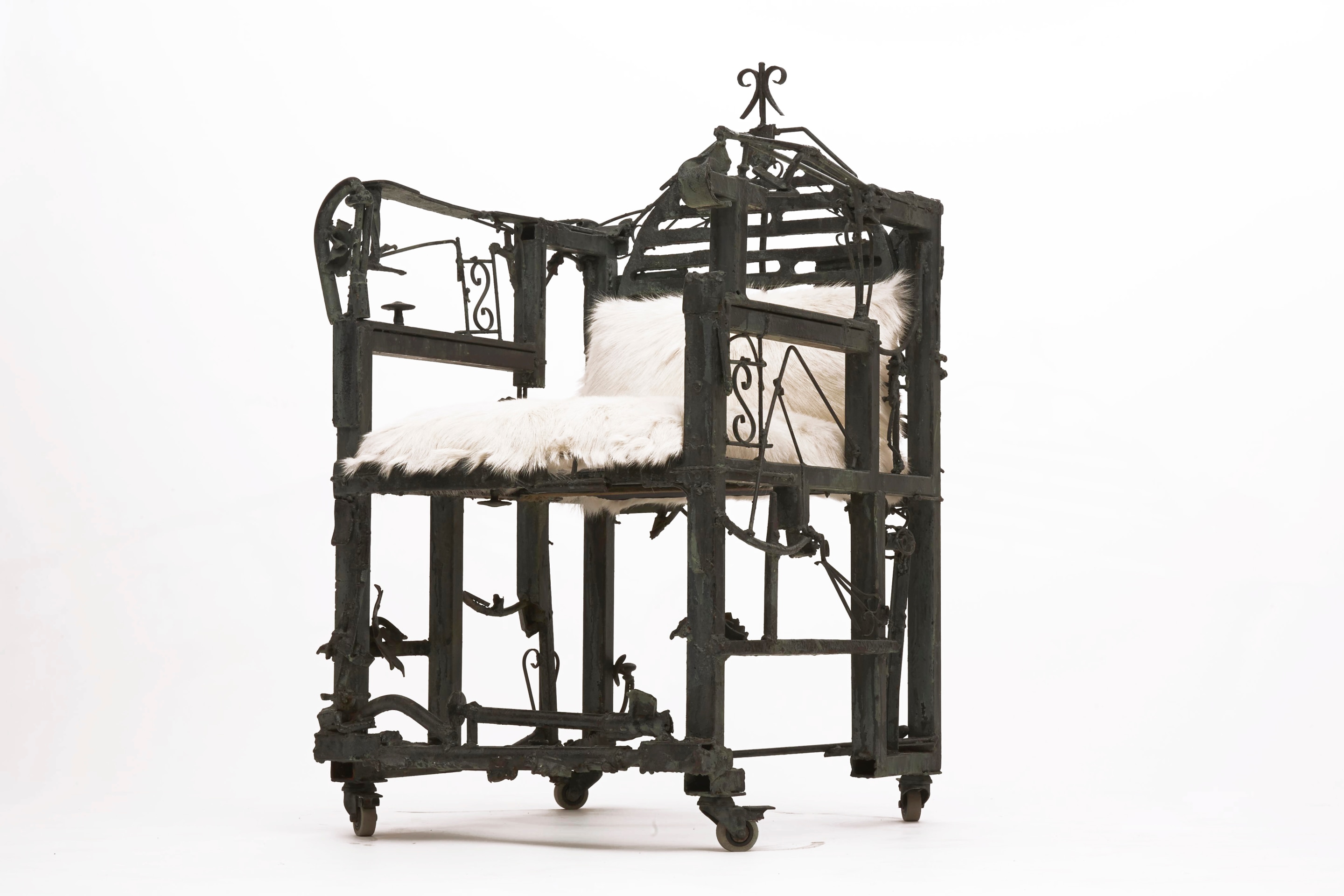 Sylvain Contini's sculptural armchair diagonal view