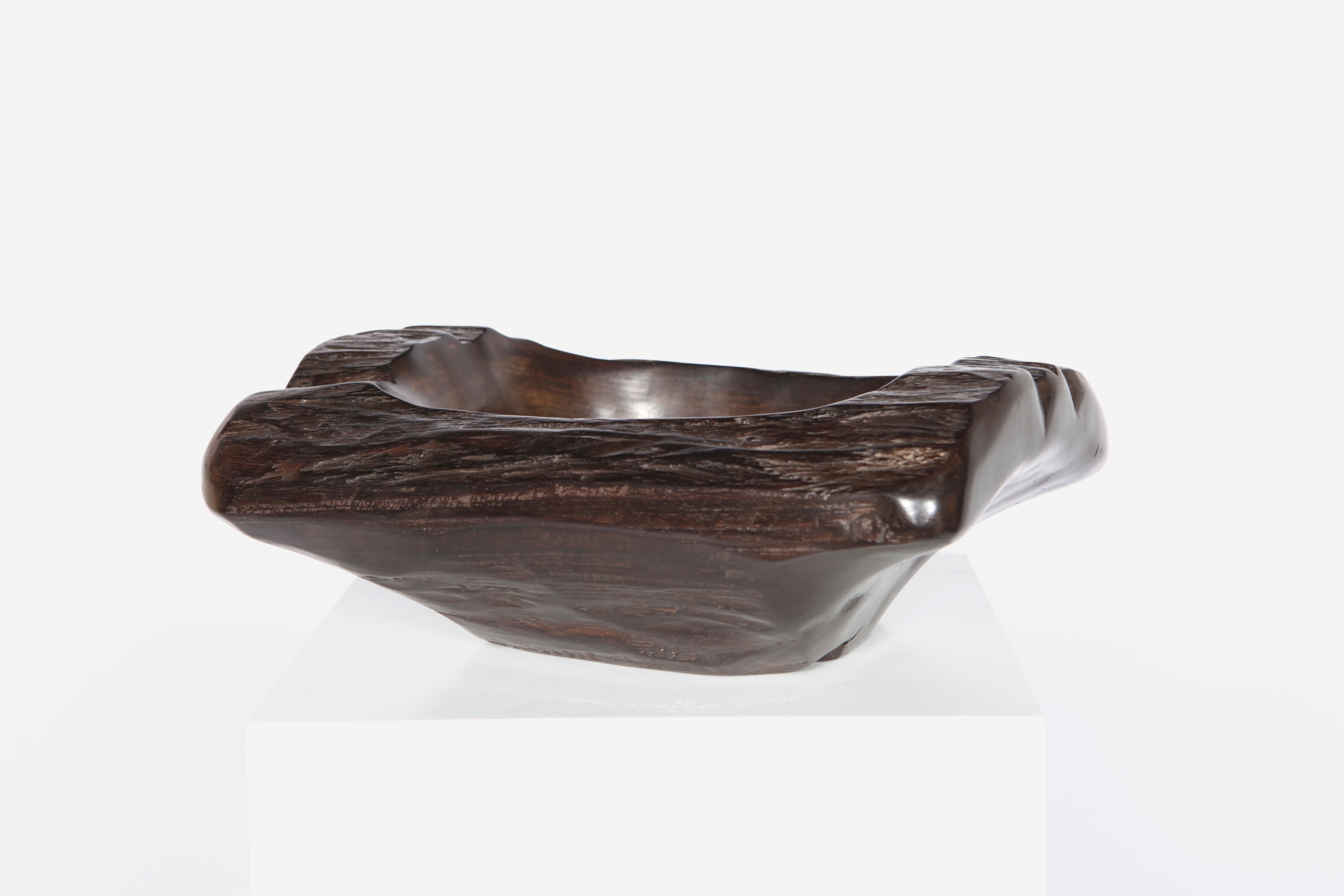 Alexandre Noll's Ebony bowl, diagonal view