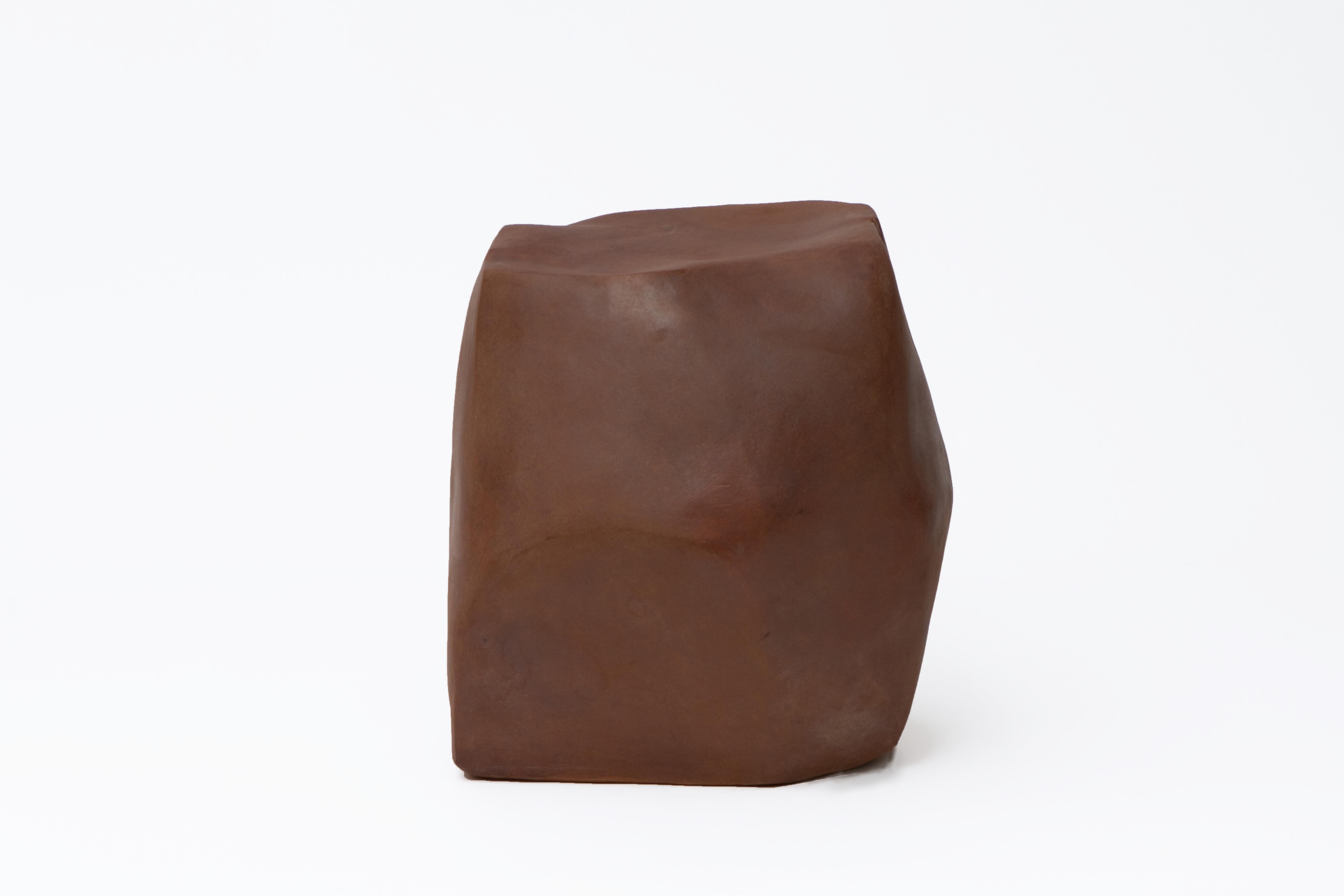 Annie Fourmanoir's ceramic stool, front view