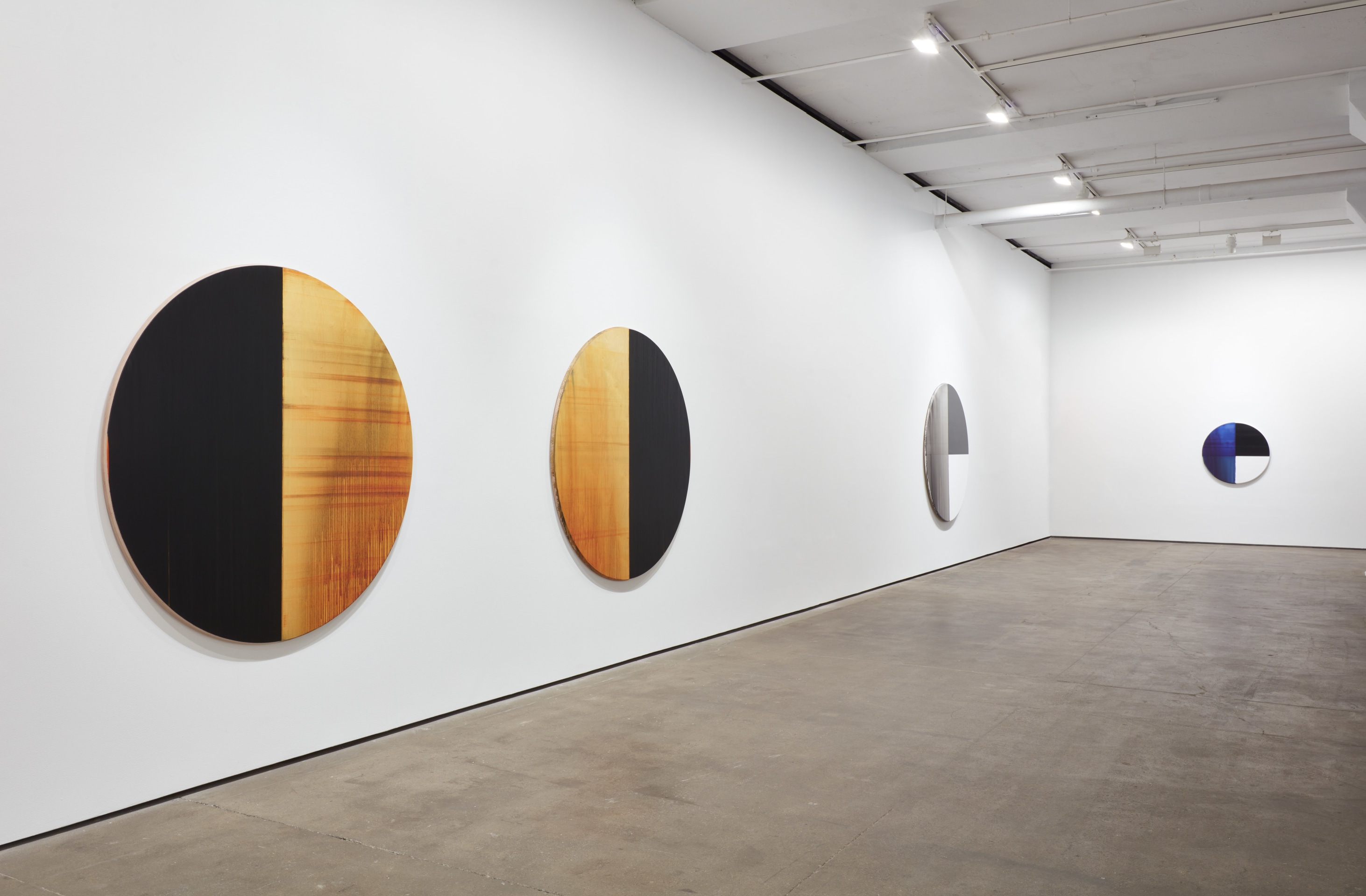 Installation view of Callum Innes: Tondos at Sean Kelly, New York, November 4 - December 17, 2022, Photography: Jason Wyche, Courtesy: Sean Kelly