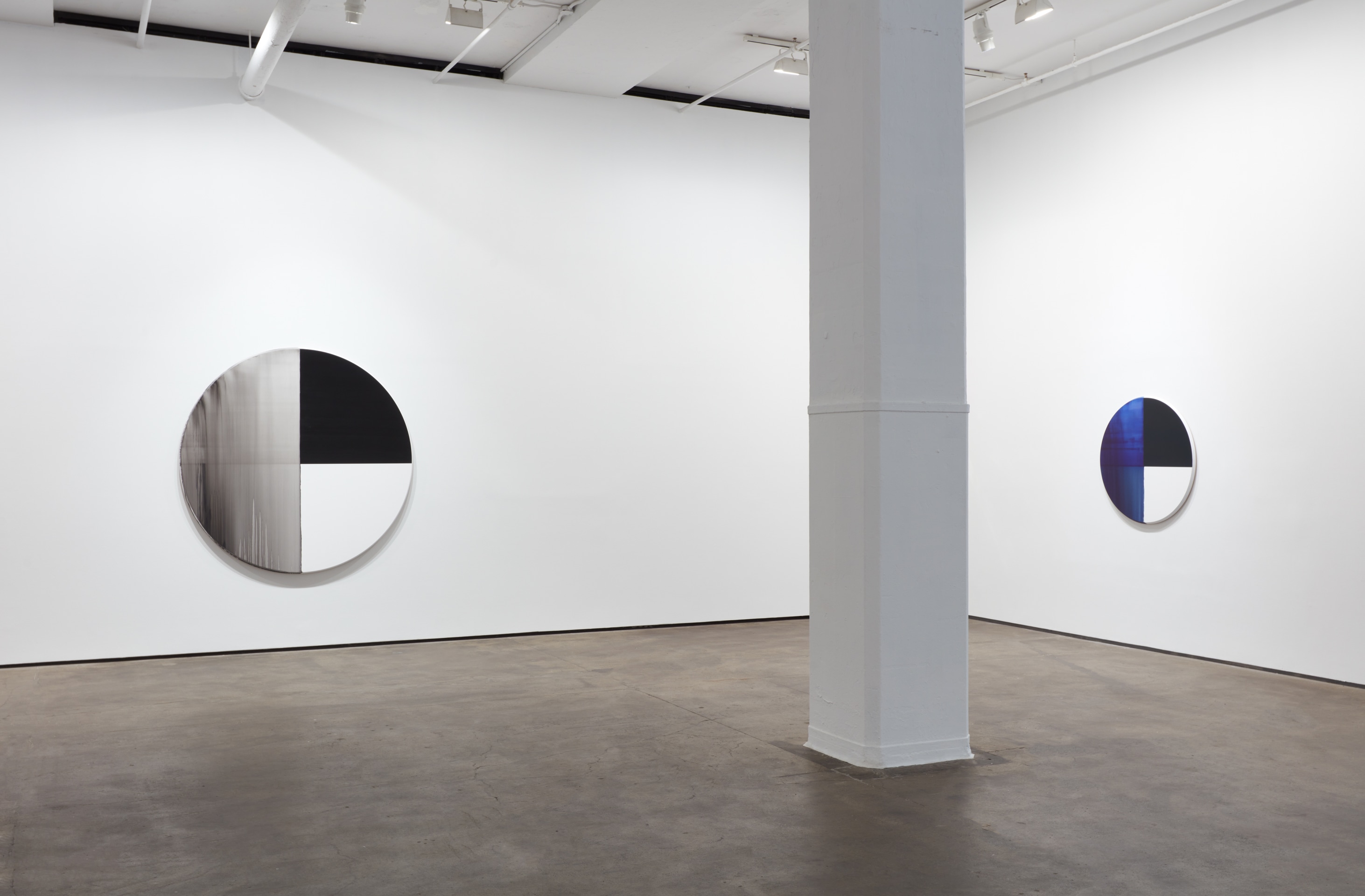 Installation view of Callum Innes: Tondos at Sean Kelly, New York, November 4 - December 17, 2022, Photography: Jason Wyche, Courtesy: Sean Kelly