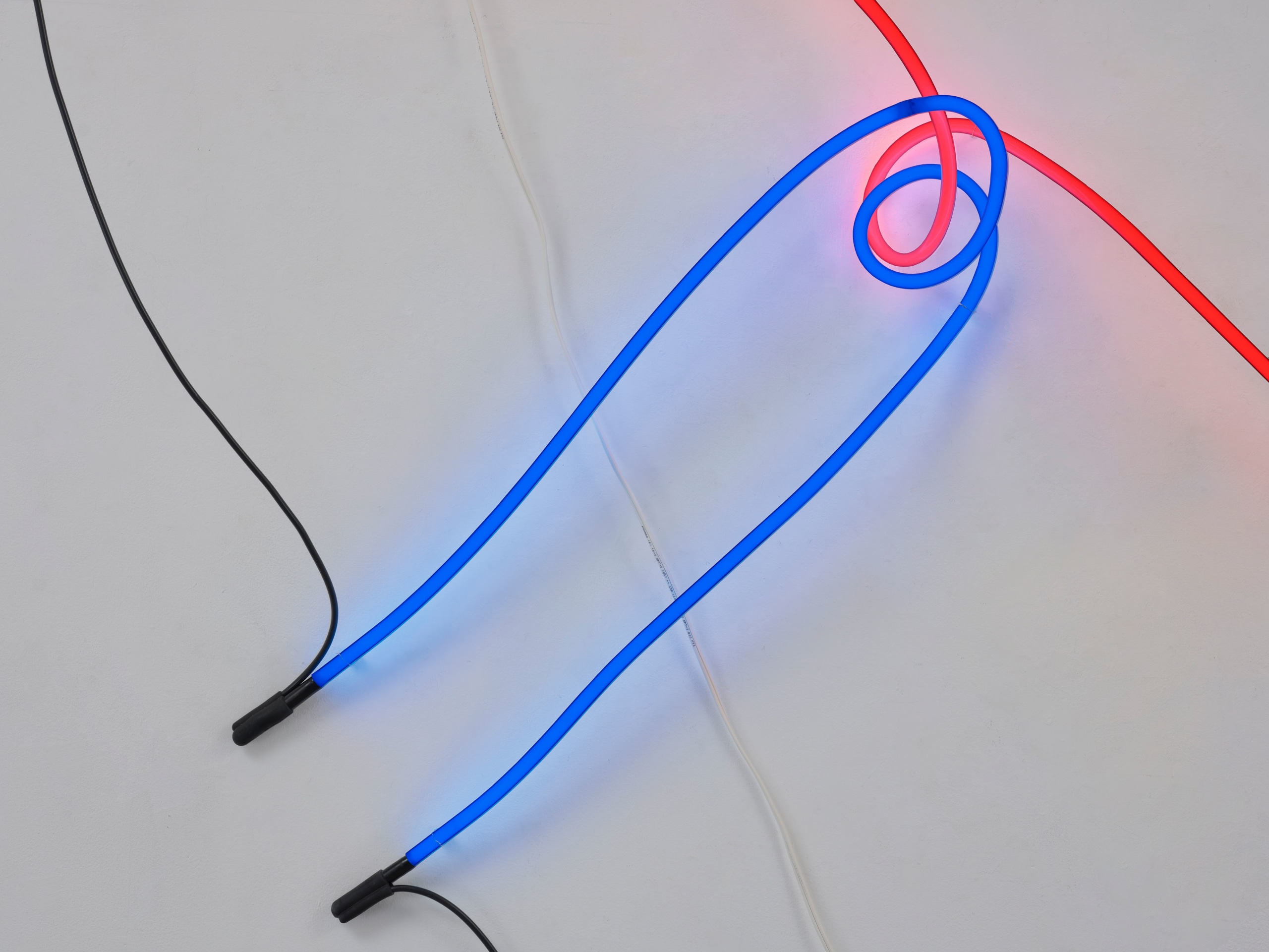 Keith Sonnier, Neon Wrapping Incandescent VI, 1968