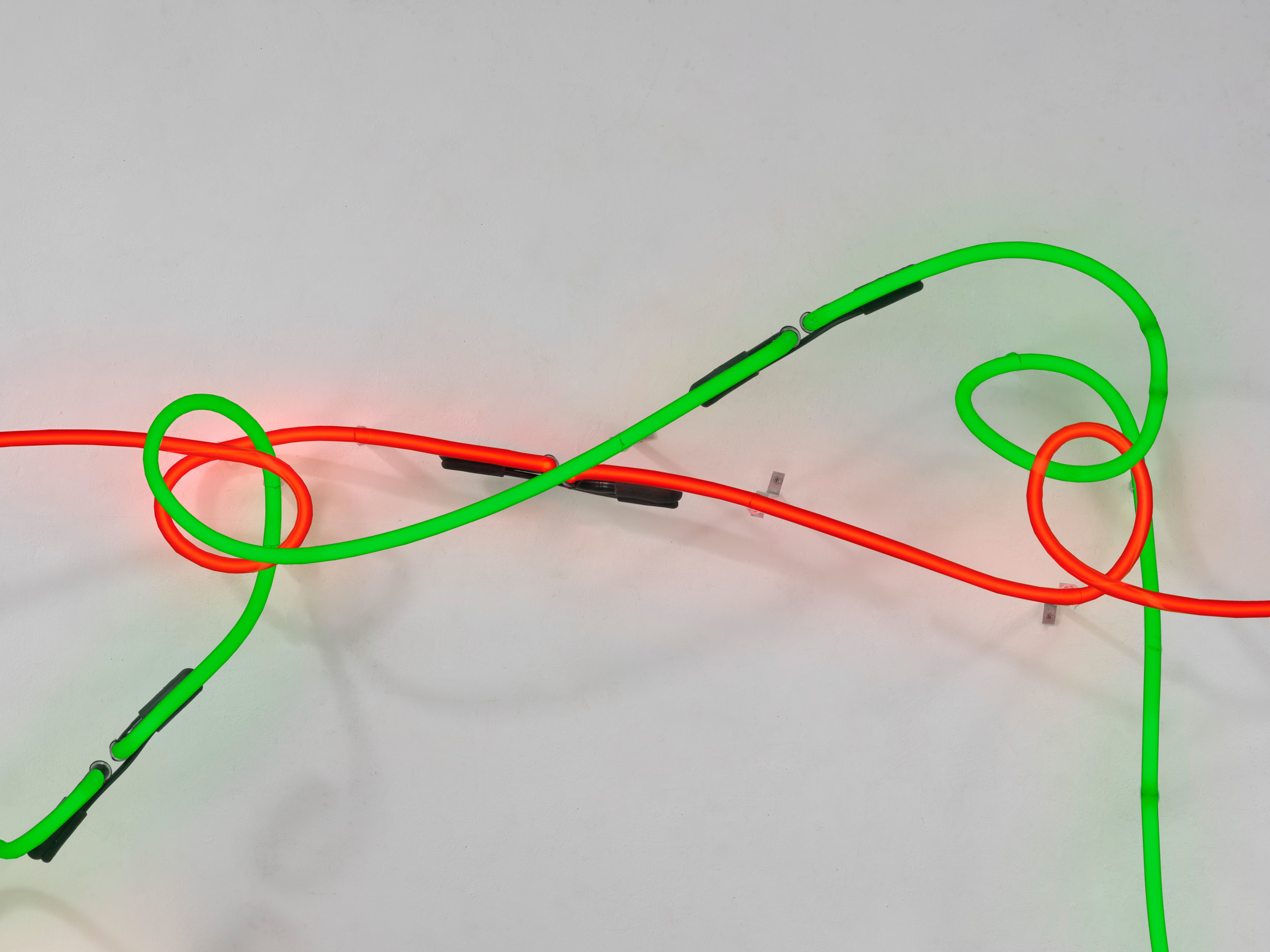 Keith Sonnier, Neon Wrapping Incandescent V, 1970