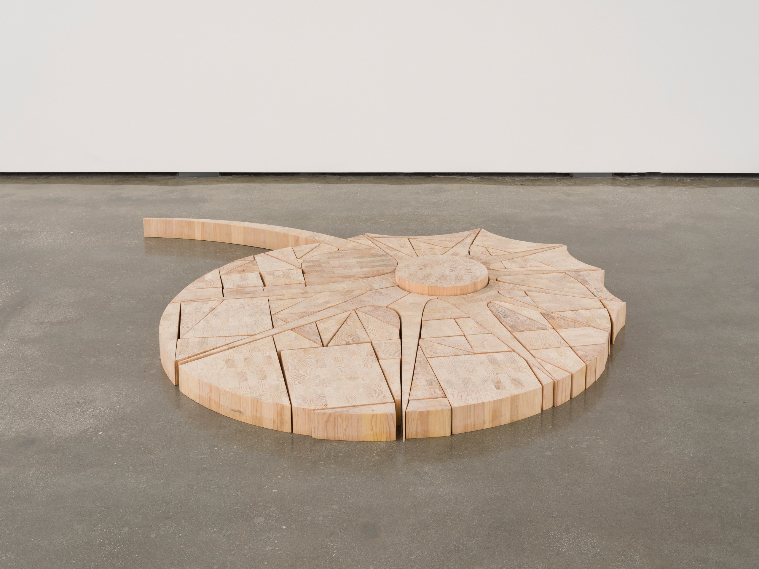 Lotte Andersen, Star, Circle, Crescendo, Comma, 2022