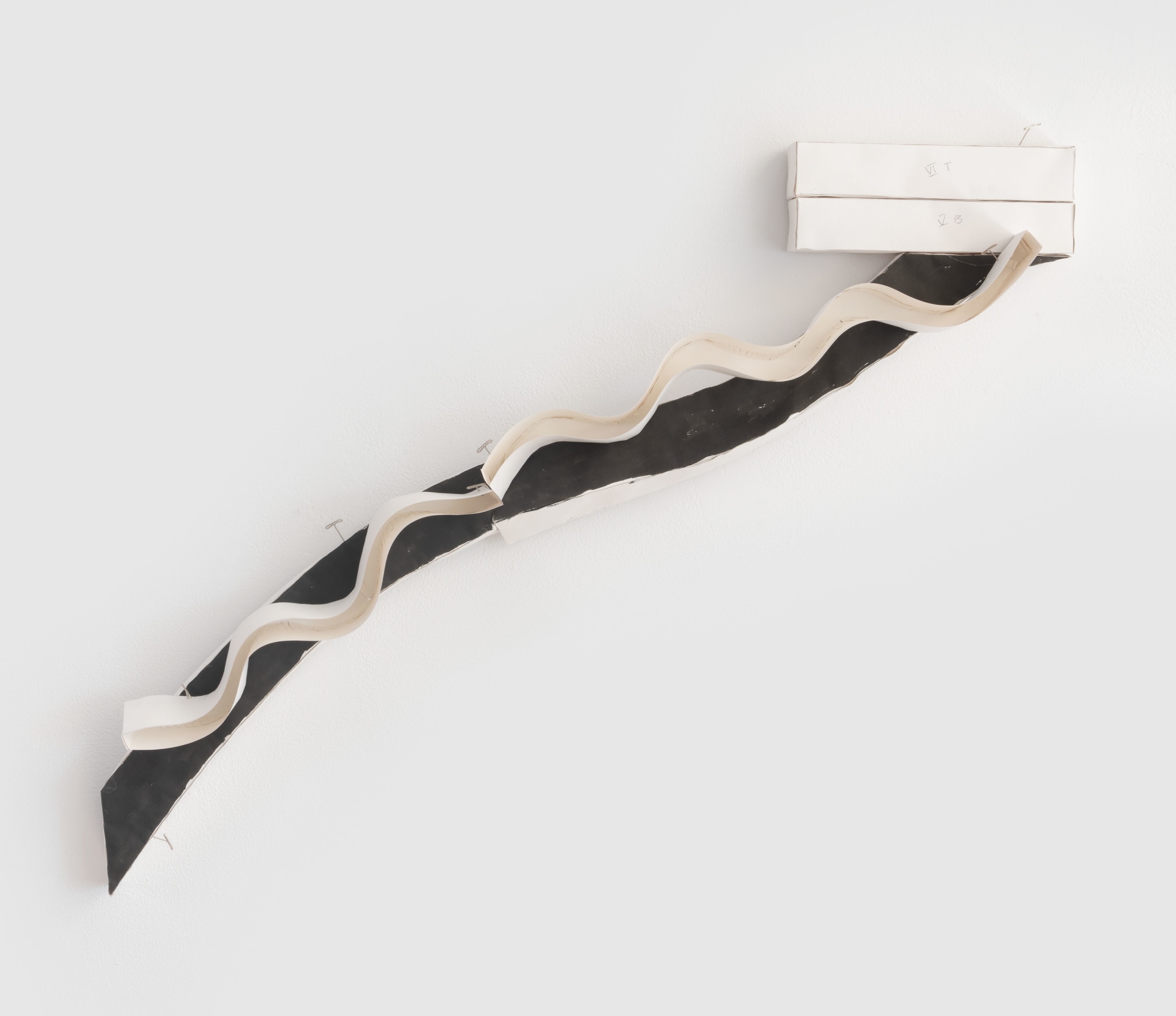 Richard Tuttle, Black Light #20, 2021