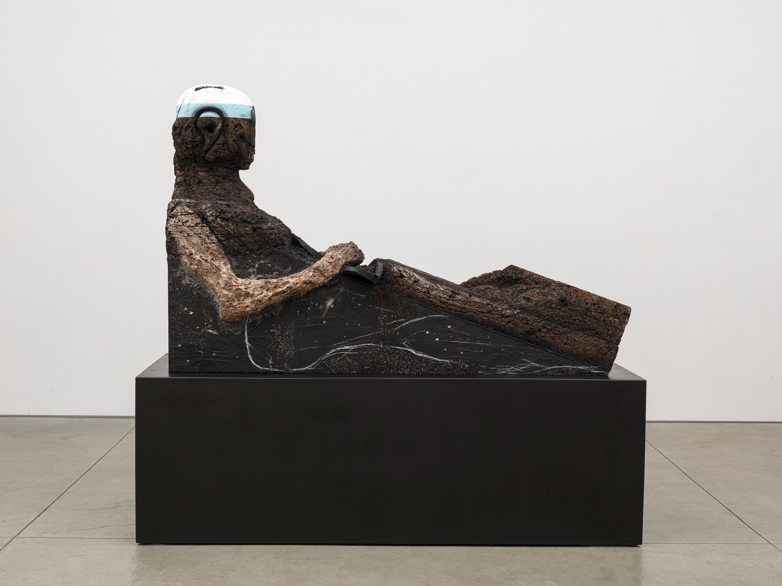 Huma Bhabha, Pilot, 2022