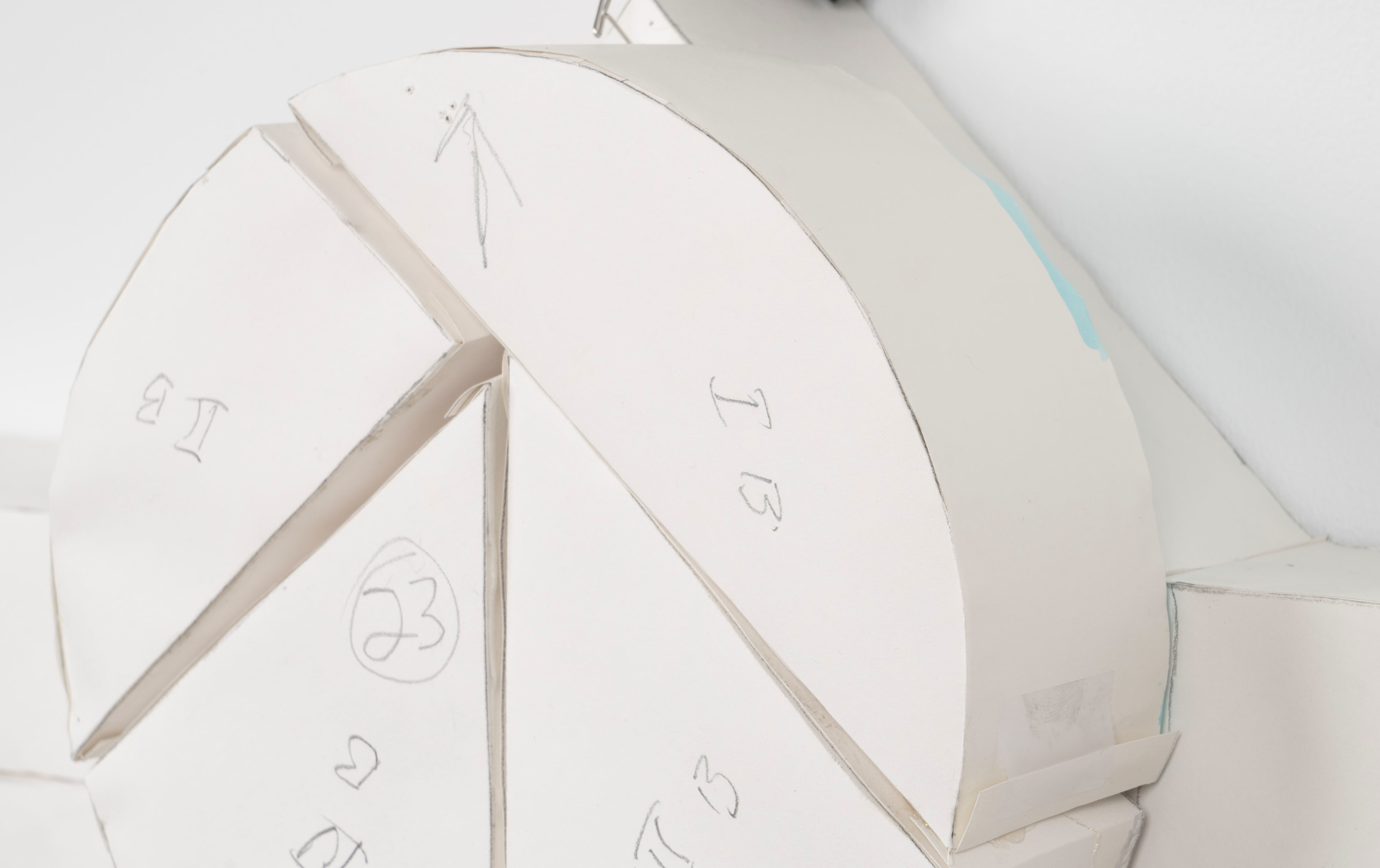 Richard Tuttle, Black Light #23, 2021