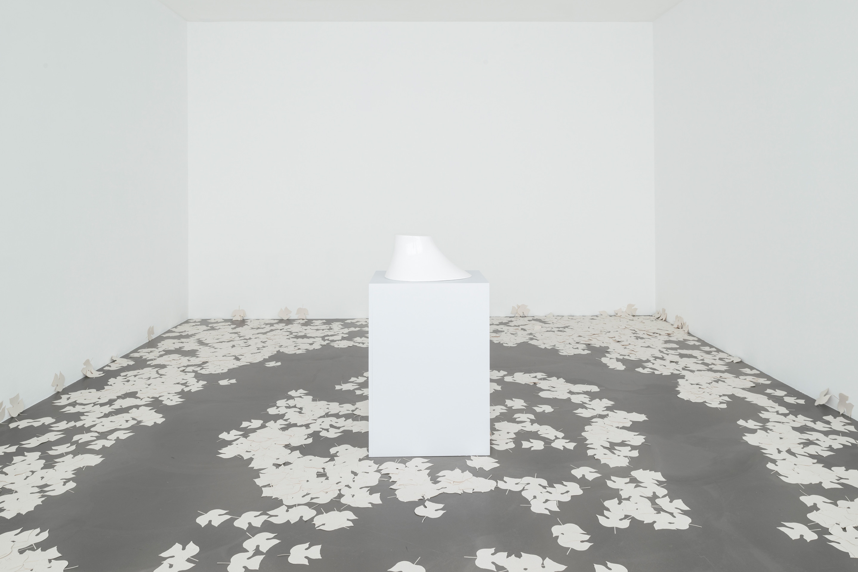 Mai-Thu Perret