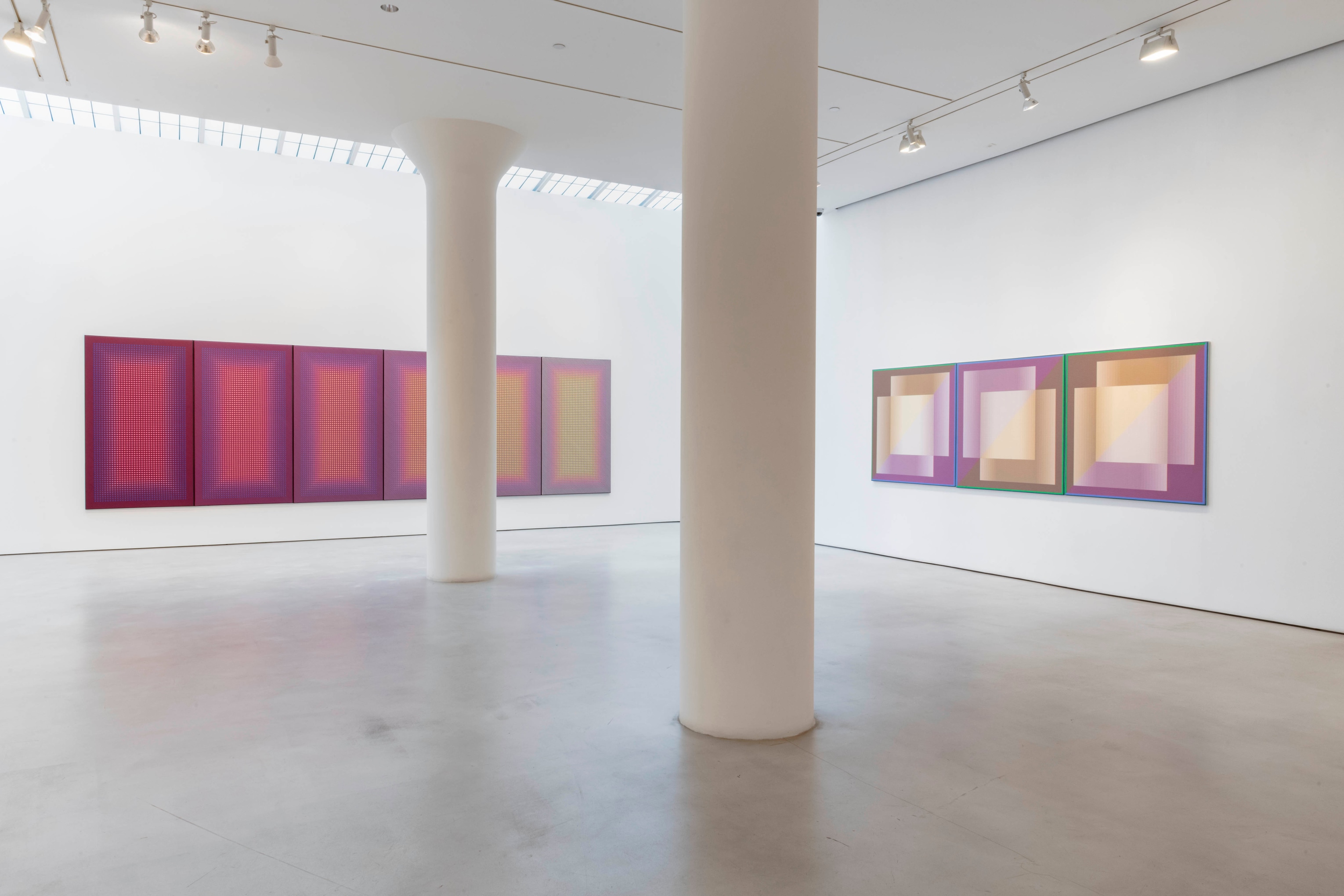 JULIAN STANCZAK Installation view of Seriality at Mitchell-Innes & Nash, New York, 2021