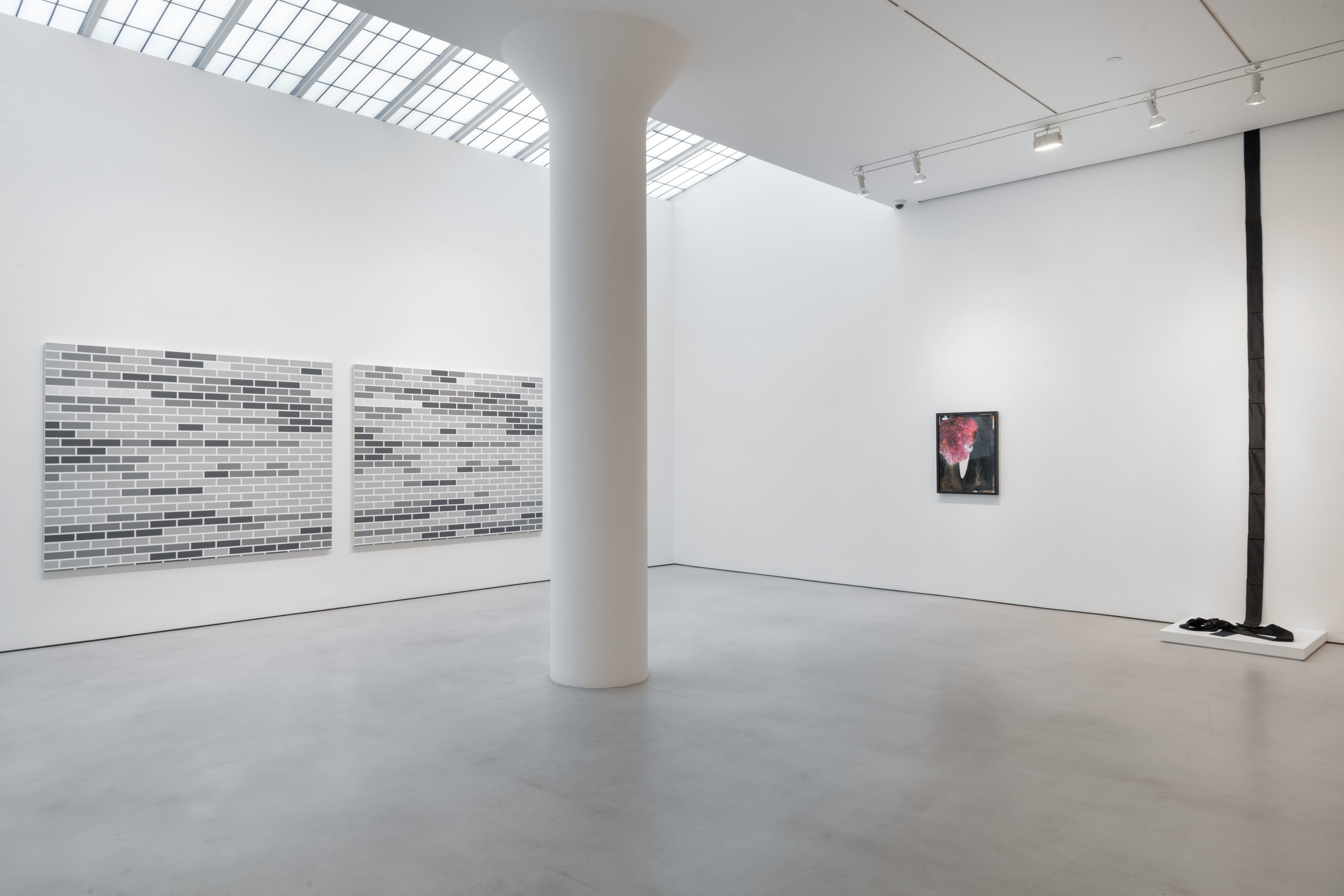 Annette Lemieux Installation view Things Felt at Mitchell-Innes & Nash New York, 2022