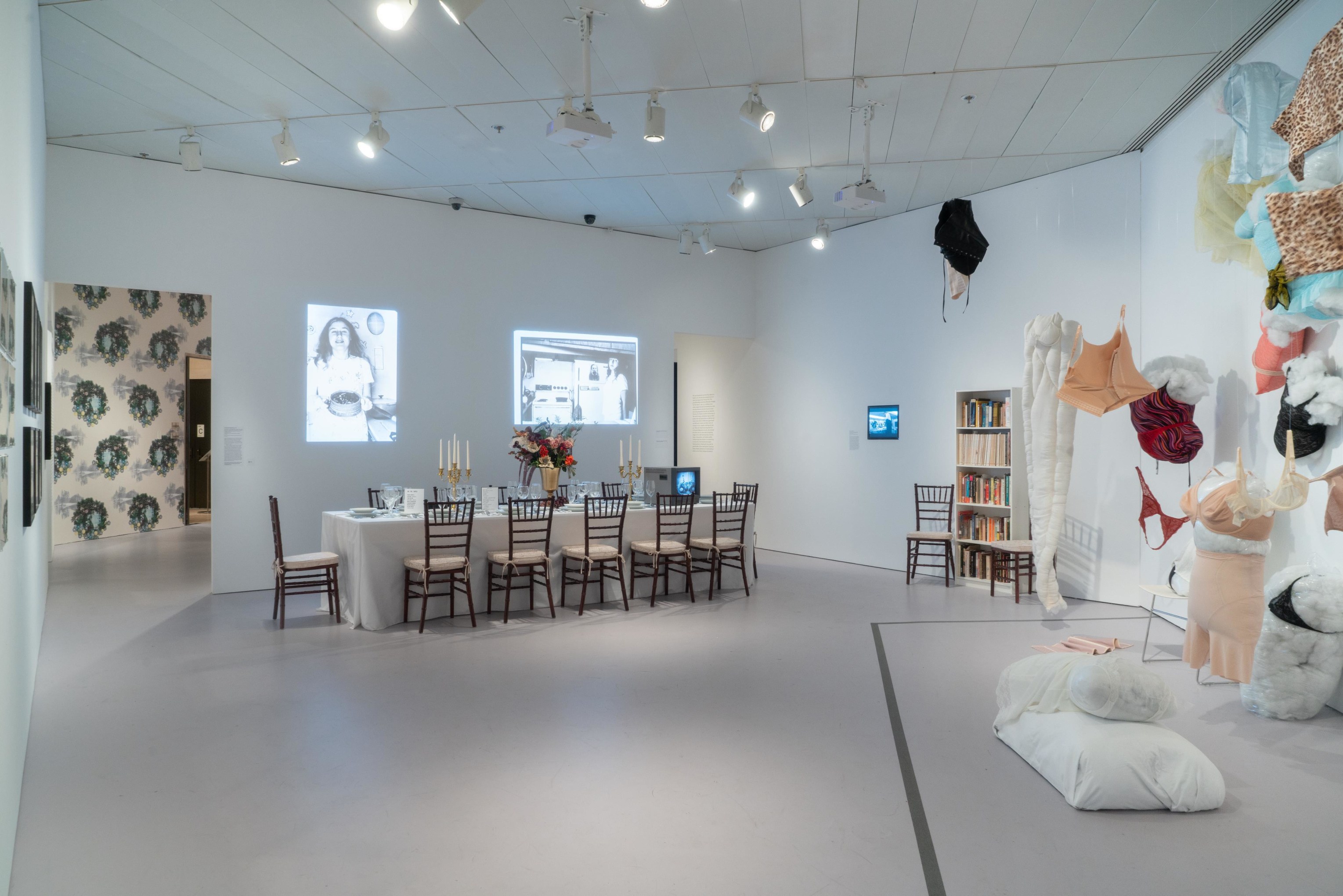 MARTHA ROSLER Installation view of&nbsp;Irrespective&nbsp;at The Jewish Museum, New York, 2018