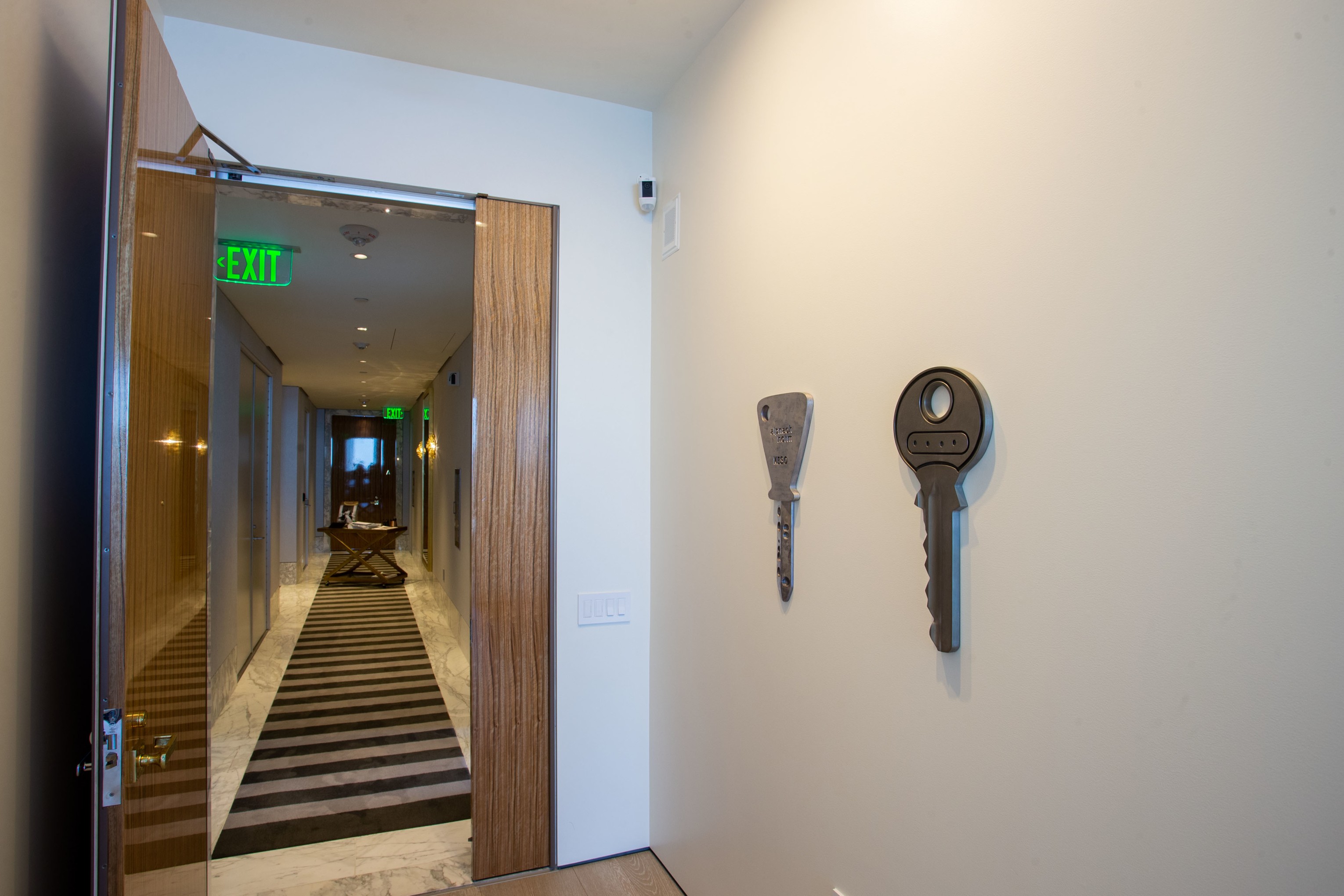 Installation view of Mitchell-Innes & Nash in San Francisco, CA 2021.