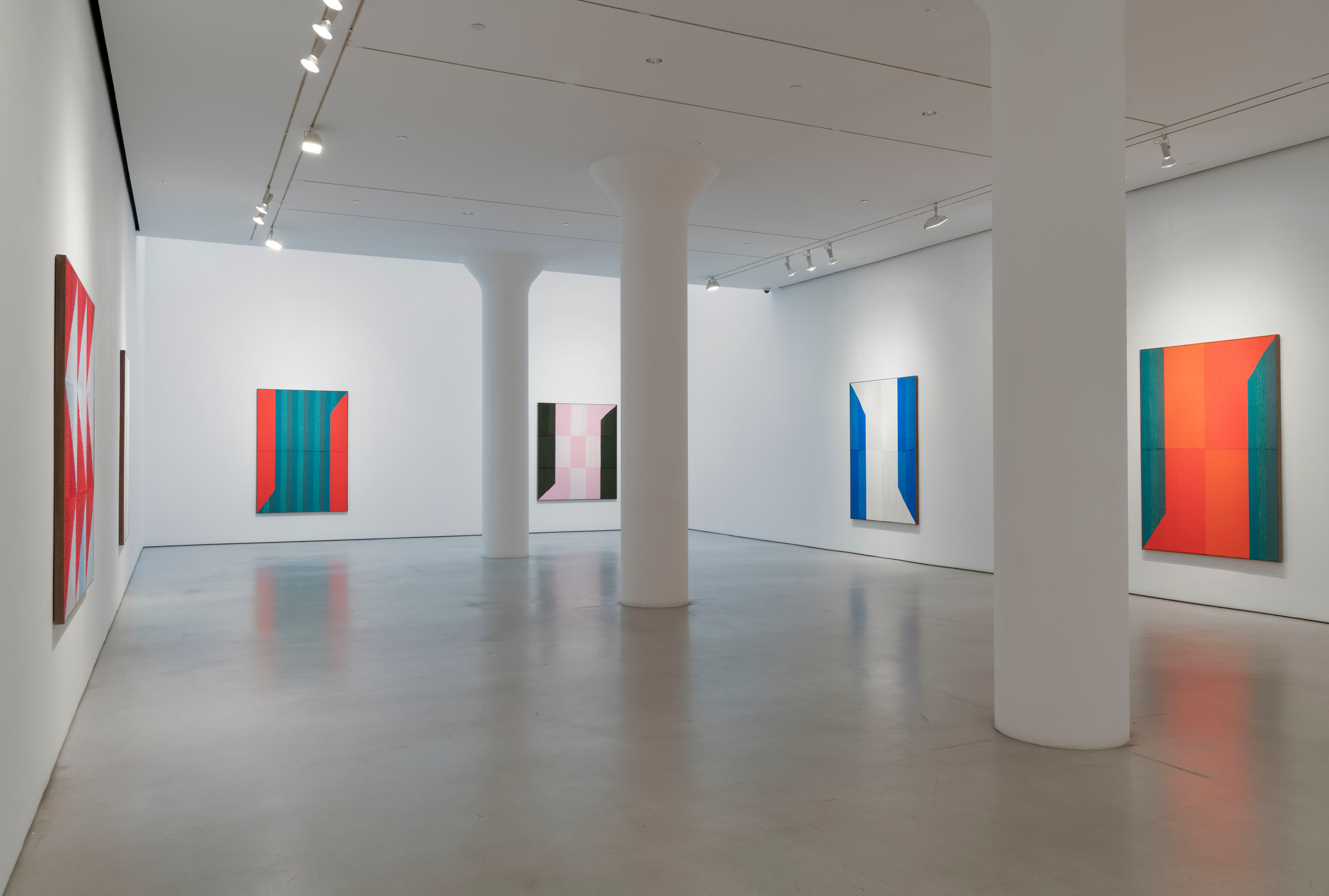 Brent Wadden Installation view of OGOPOGO at Mitchell-Innes & Nash, New York, 2023