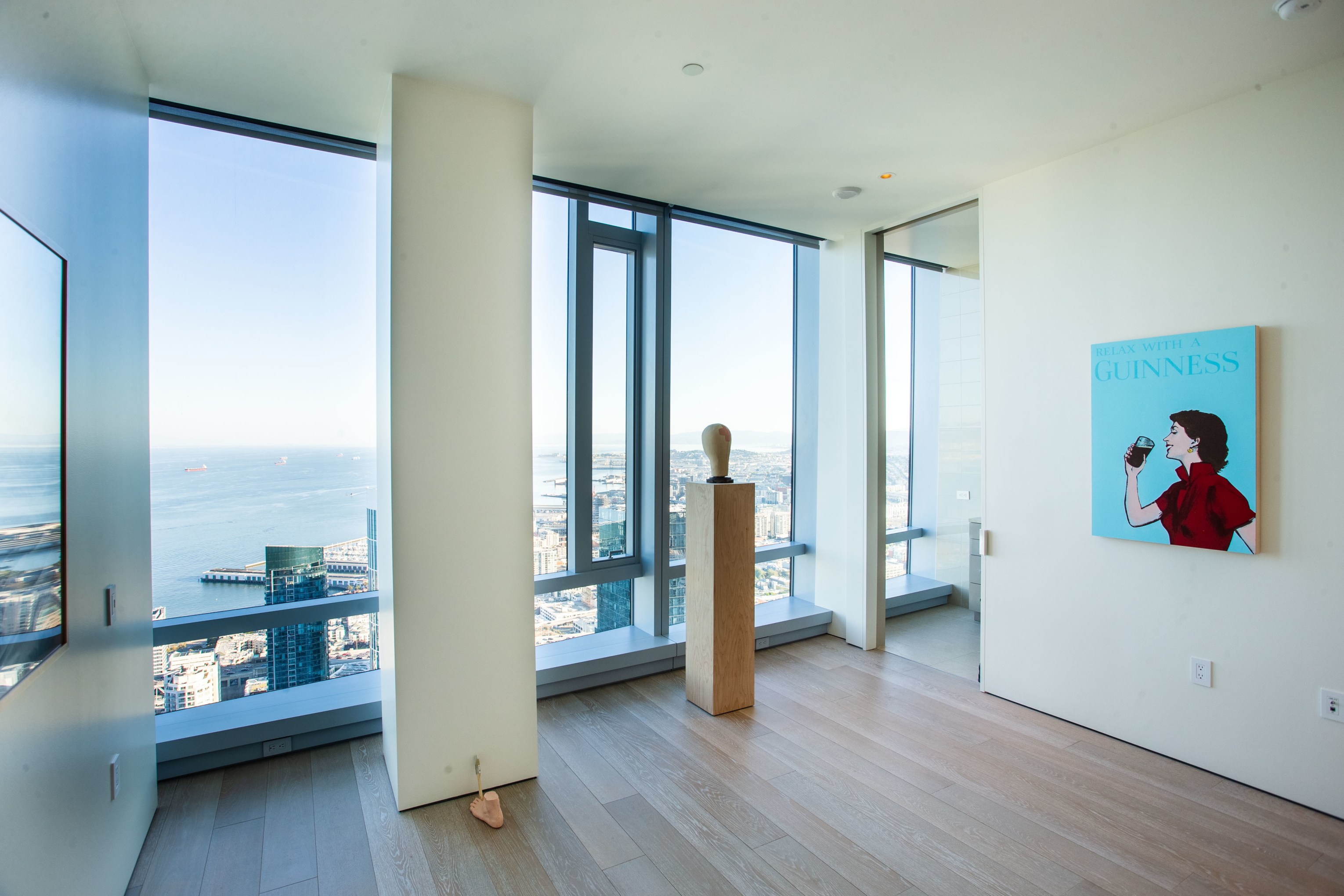 Installation view of Mitchell-Innes & Nash in San Francisco, CA 2021.