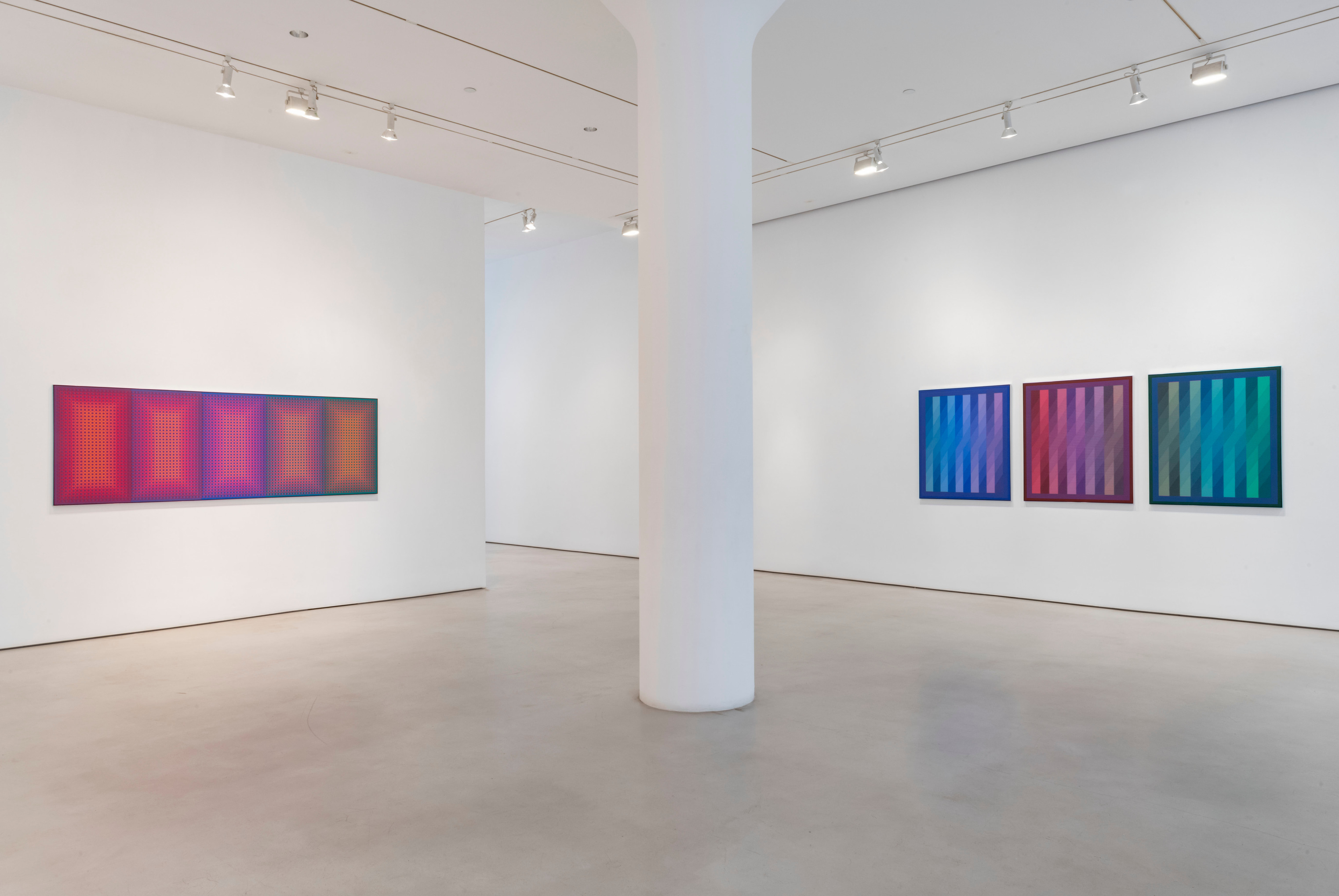 JULIAN STANCZAK Installation view of Seriality at Mitchell-Innes & Nash, New York, 2021
