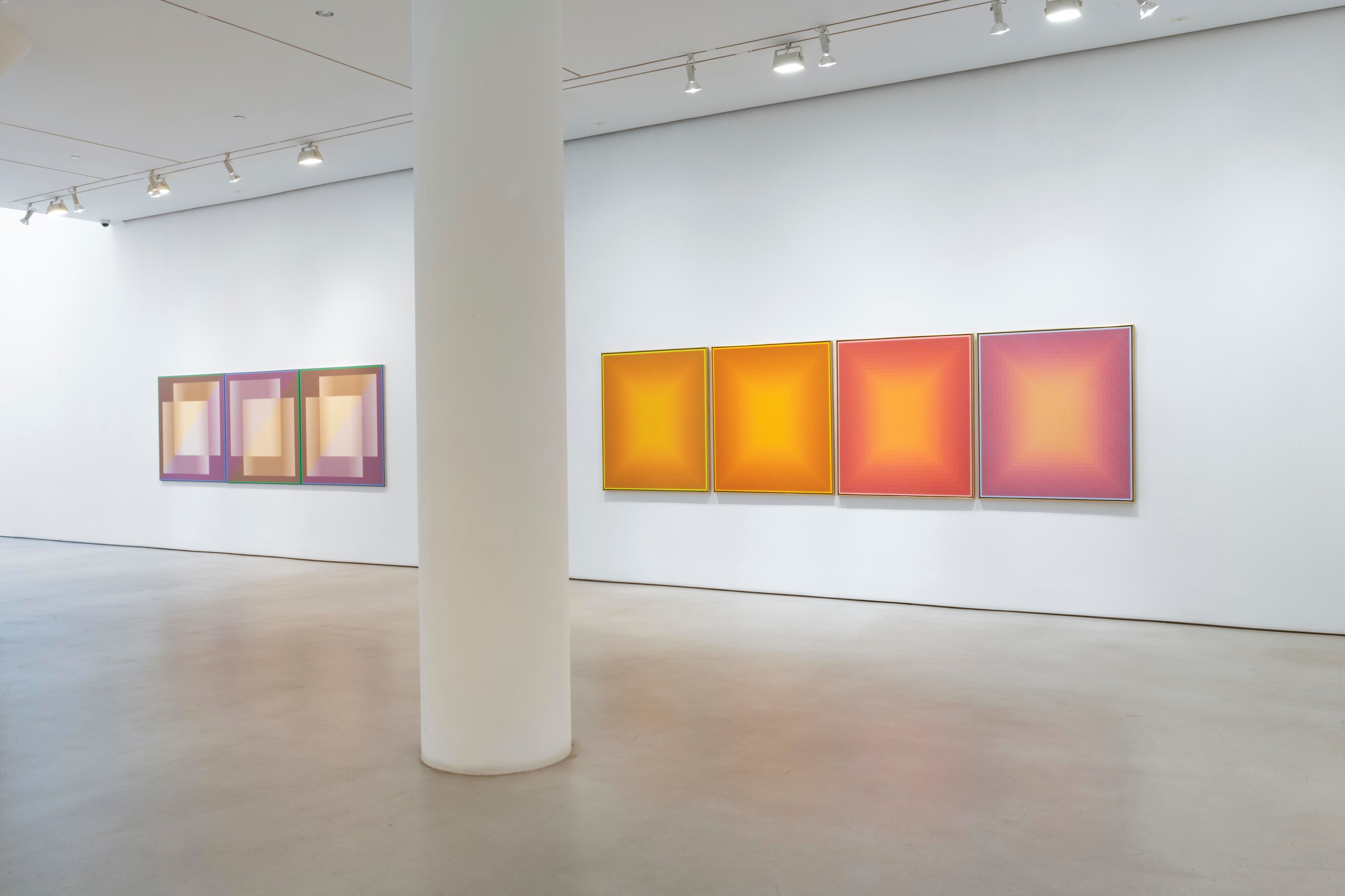 JULIAN STANCZAK Installation view of Seriality at Mitchell-Innes & Nash, New York, 2021