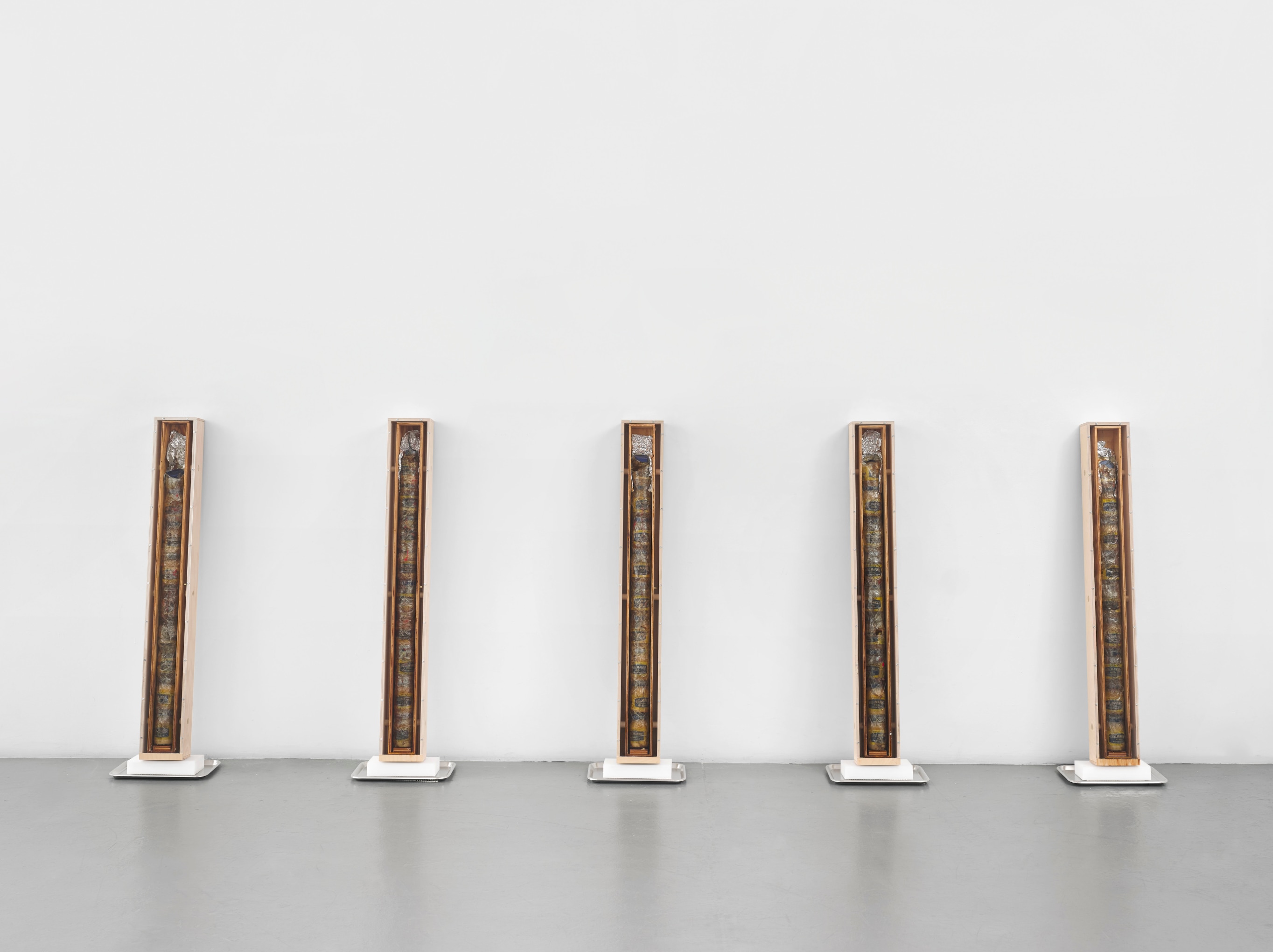 POPE.L  Broken Column 1992-2000/2015-2021