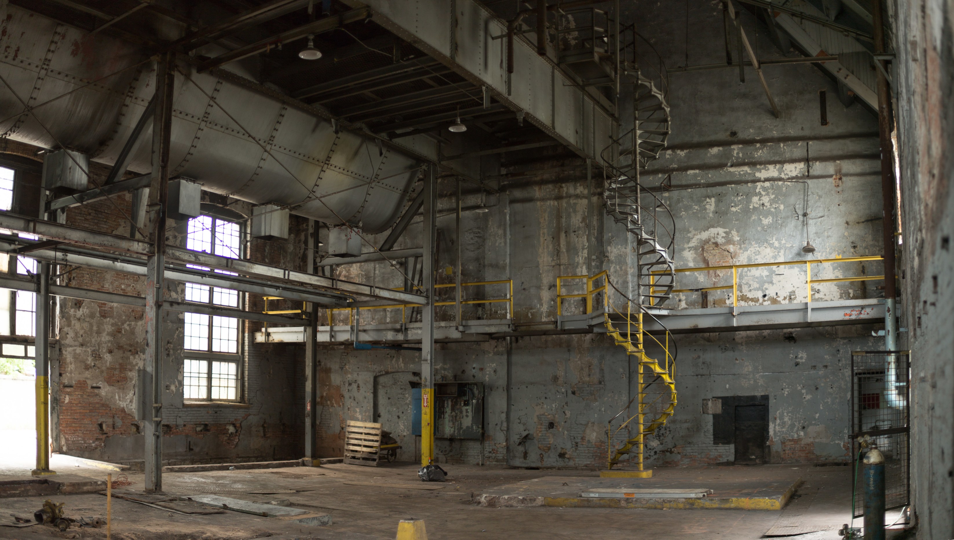 Interior view of Garfield Park Powerhouse. Photo: David Sampson