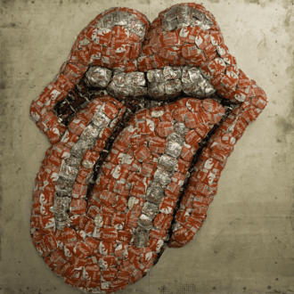 Rolling Stones Exhibition Attracts Massive Lines