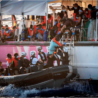 New York Times | Banksy Rescue Refugees From the Mediterranean