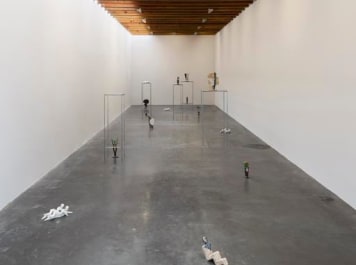 chris sharp invita a jimena mendoza a kurimanzutto