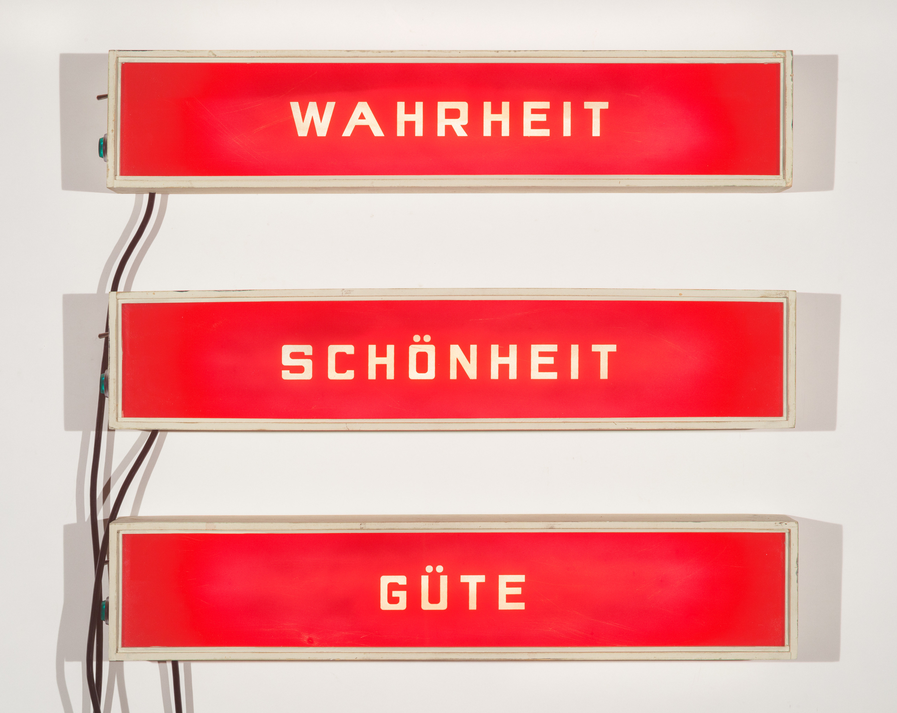 SKYLAR FEIN, Wahrheit, Sch&ouml;nheit, G&uuml;te (lighted signs) (triptych), 2019