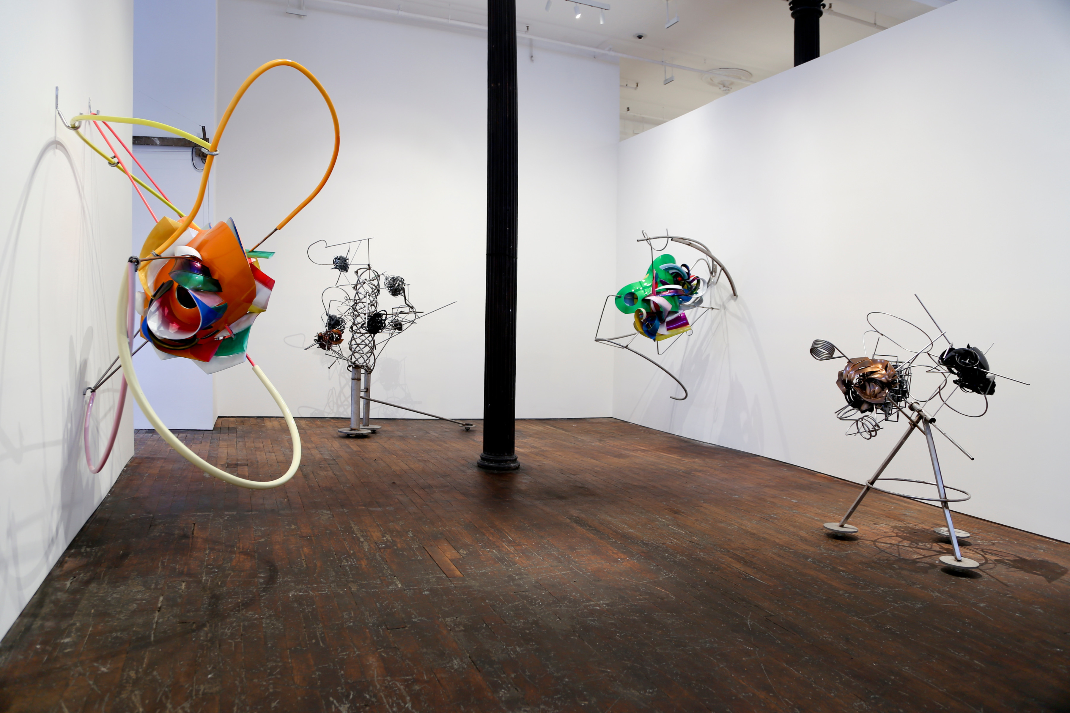 Frank Stella: Recent Work &ndash; installation view 1
