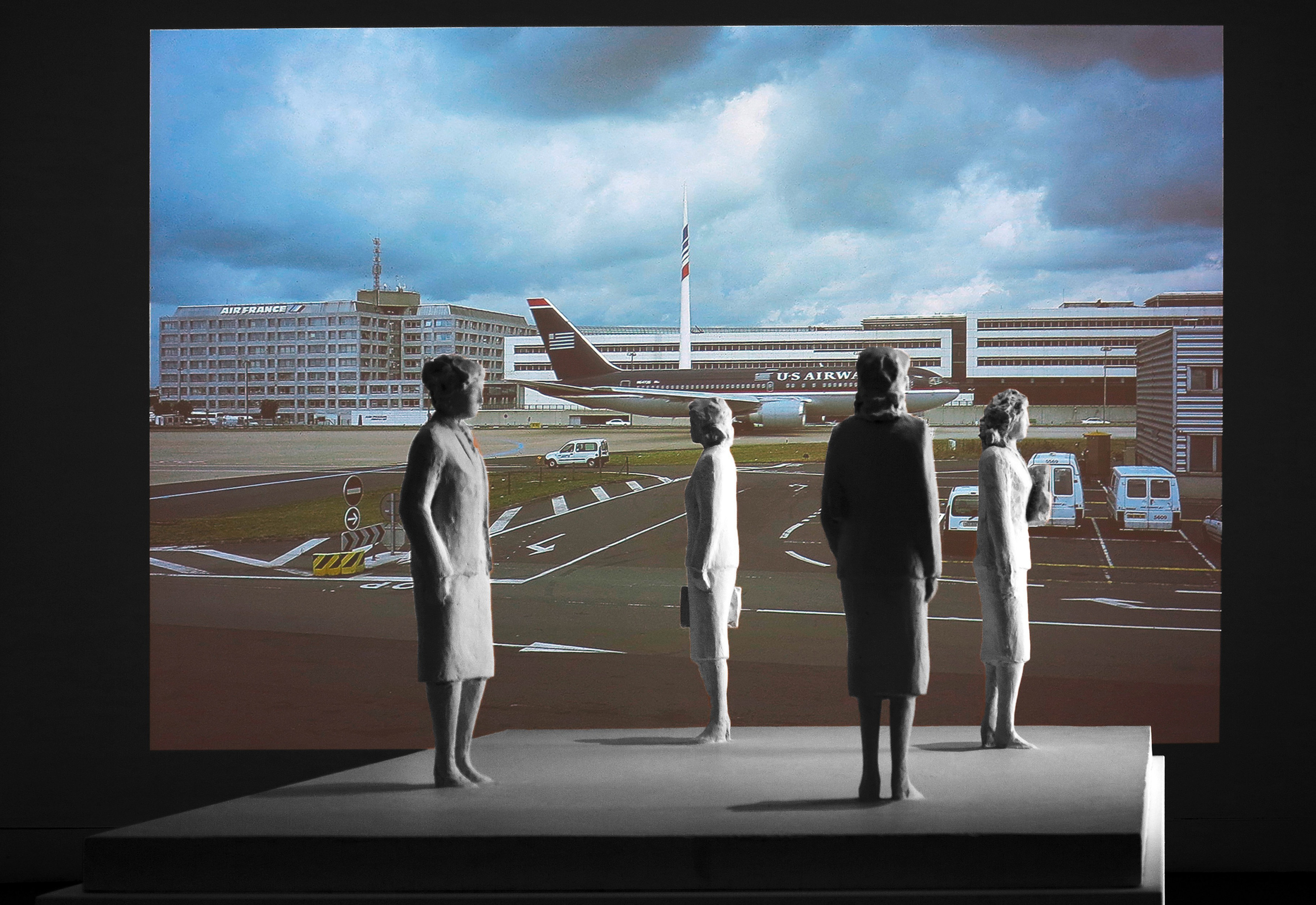 PETER FISCHLI / DAVID WEISS
Views of Airports
1987-2012
Digital projection of 469 color images, silent
Ed. 4/6 + 1 AP 1:46:43 h
Dimensions variable
FISCW38611