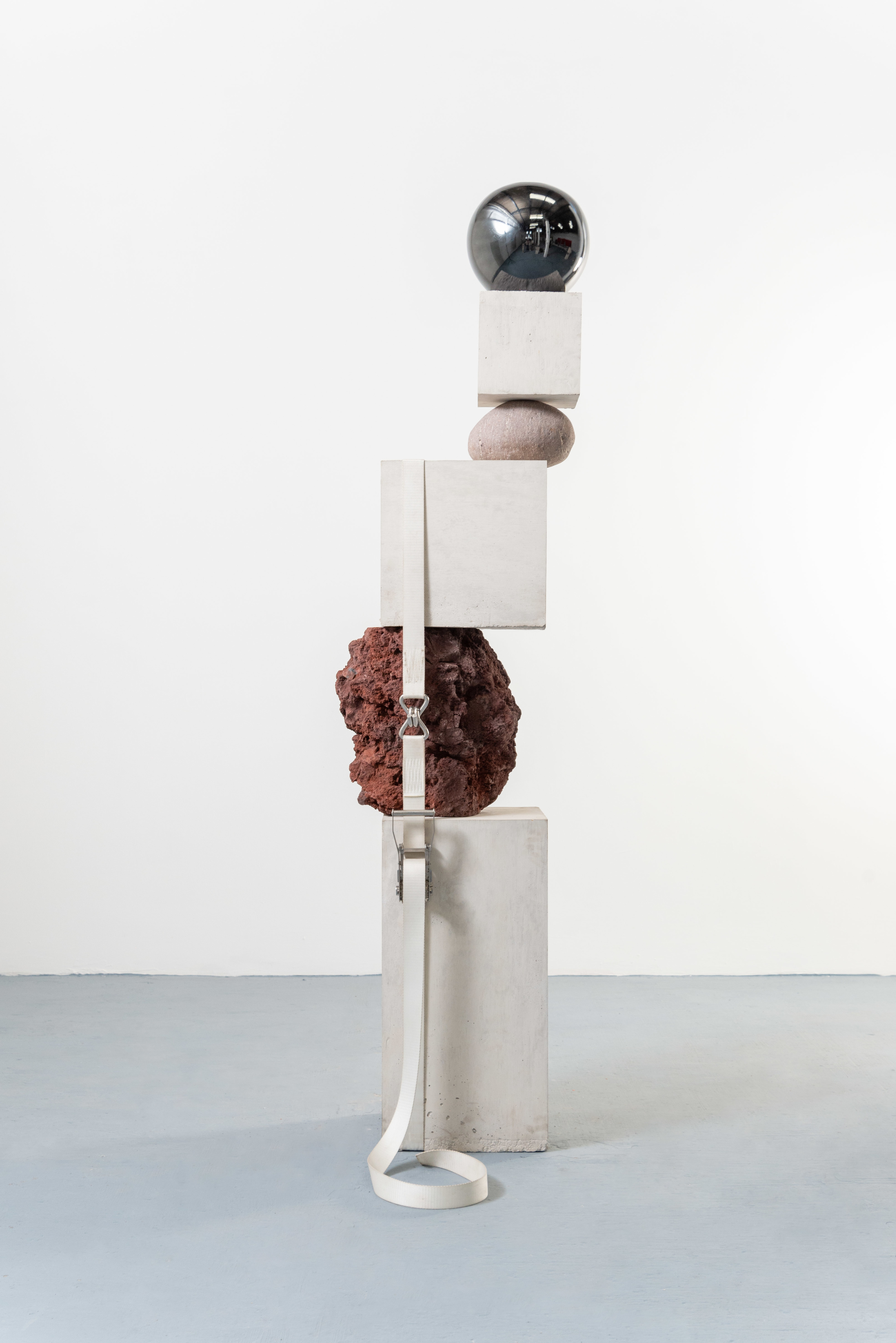 Faktura / Tektonika - Curated by Robert Spring - Exhibitions - Sean Kelly Gallery