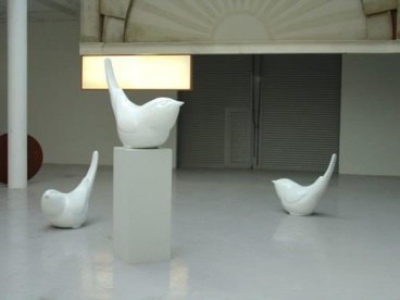 white bird statues