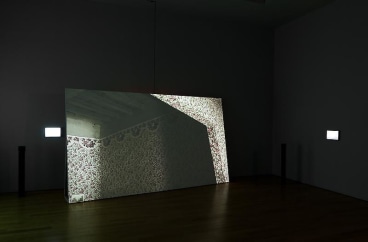 HIRAKI SAWA O, 2009 (installation view)
