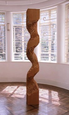 swirling column sculpture