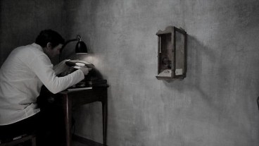 Still of Hiraki Sawa's Lineament, 2012