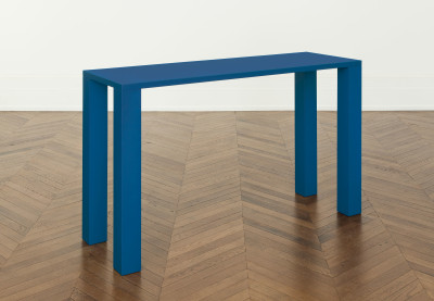 &quot;PETROLEUM-BLUE TABLE SCULPTURE, I&quot;, 1967
