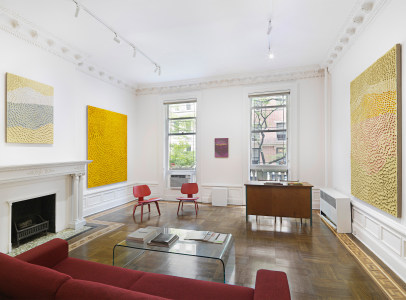Jennifer Guidi: Pink Sand - Harper's Apartment (installation view)