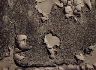 Shape of Light: 100 Years of Photography And Abstract Art