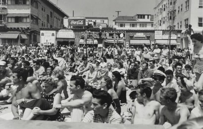 Larry Silver - Watching a Contest, Muscle Beach, Santa Monica, CA, 1954 Gelatin silver print, printed later | Bruce Silverstein Gallery